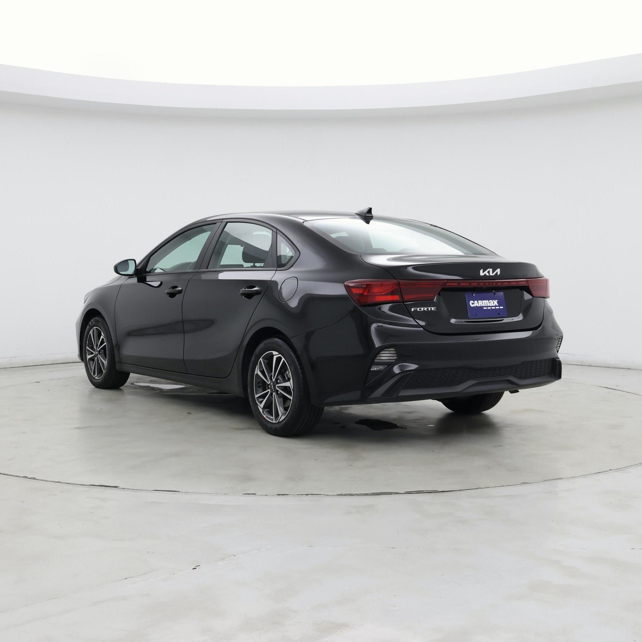 Thumbnail: 2024 Kia Forte - 2