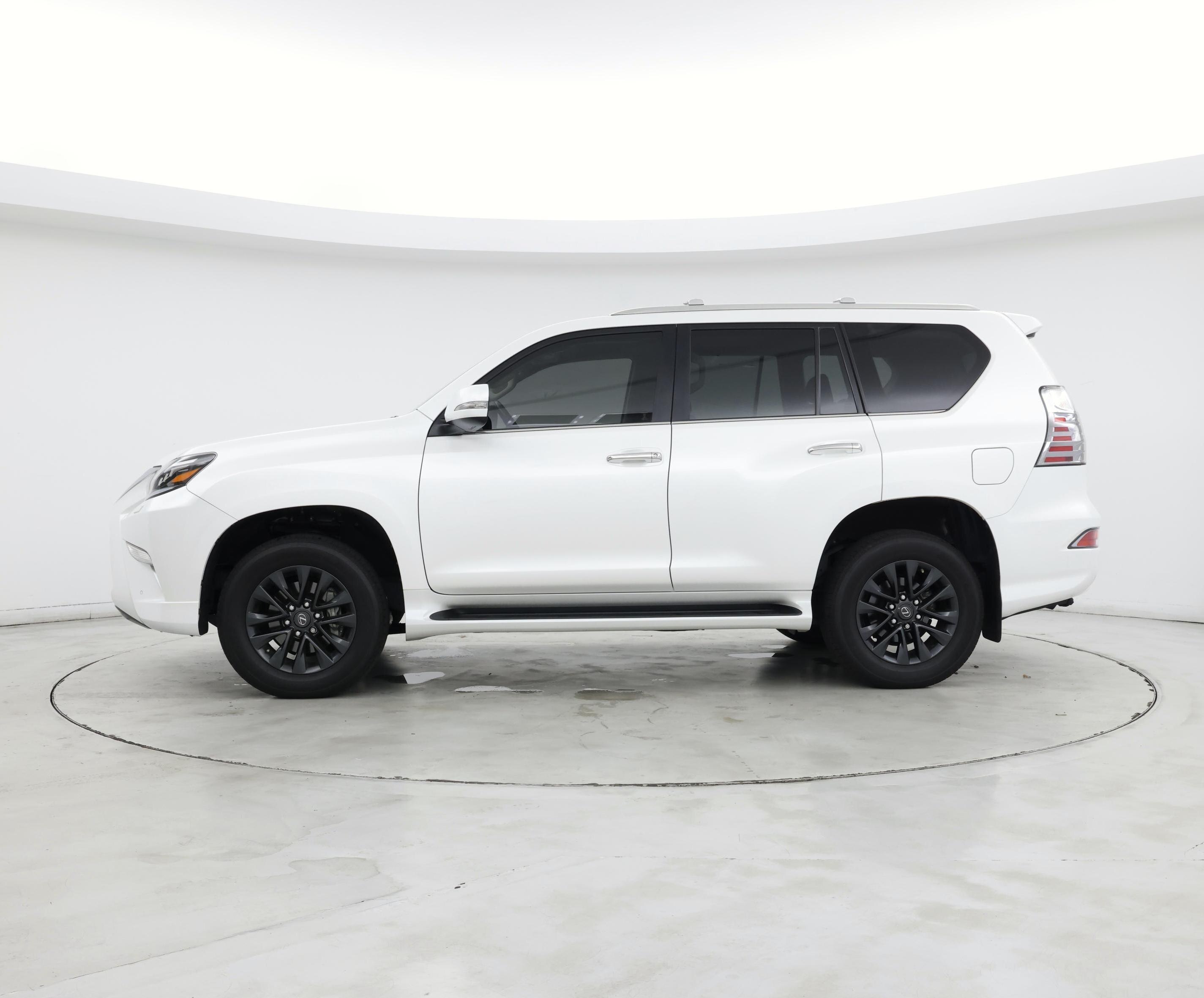 Thumbnail: 2023 Lexus GX - 3