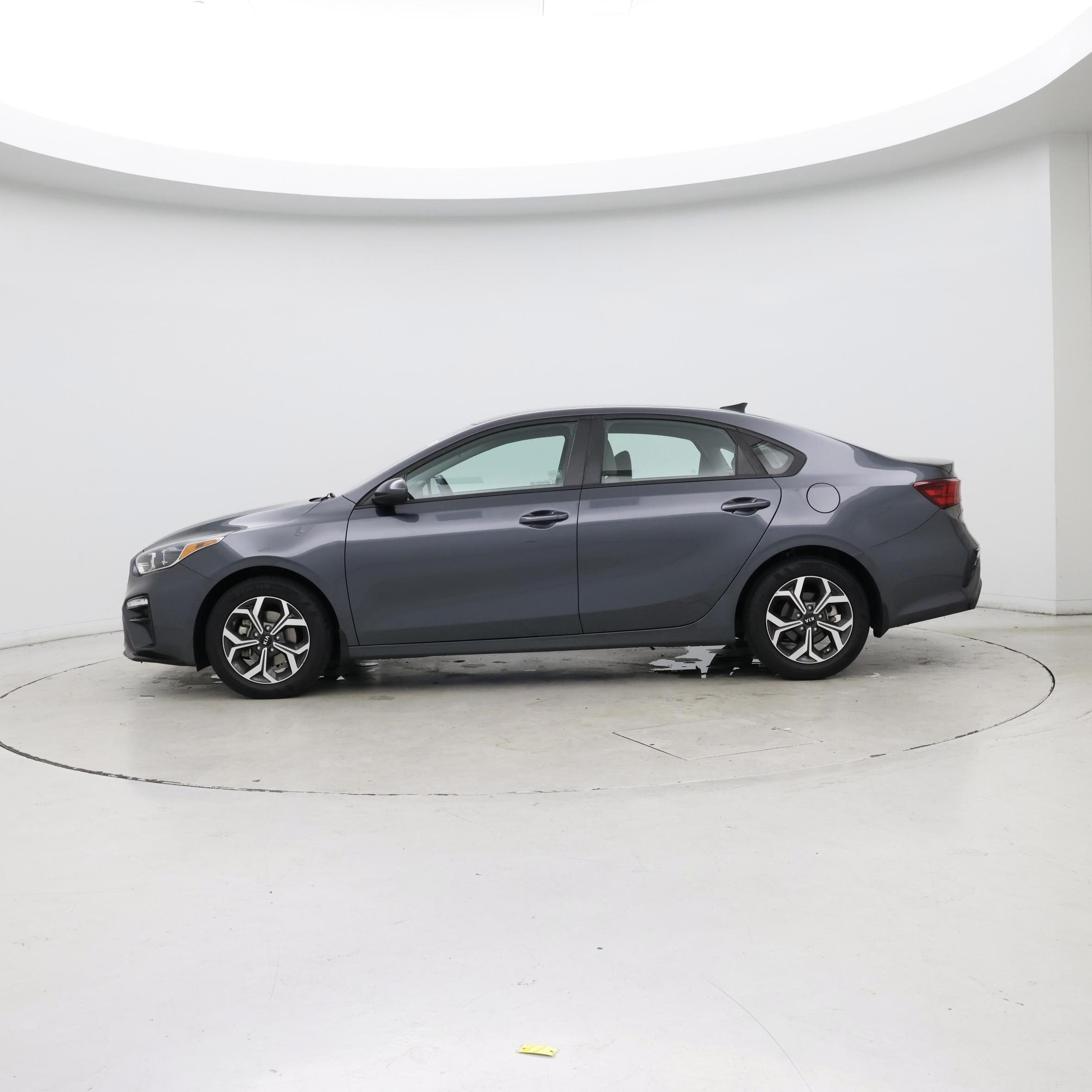 Thumbnail: 2019 Kia Forte - 3