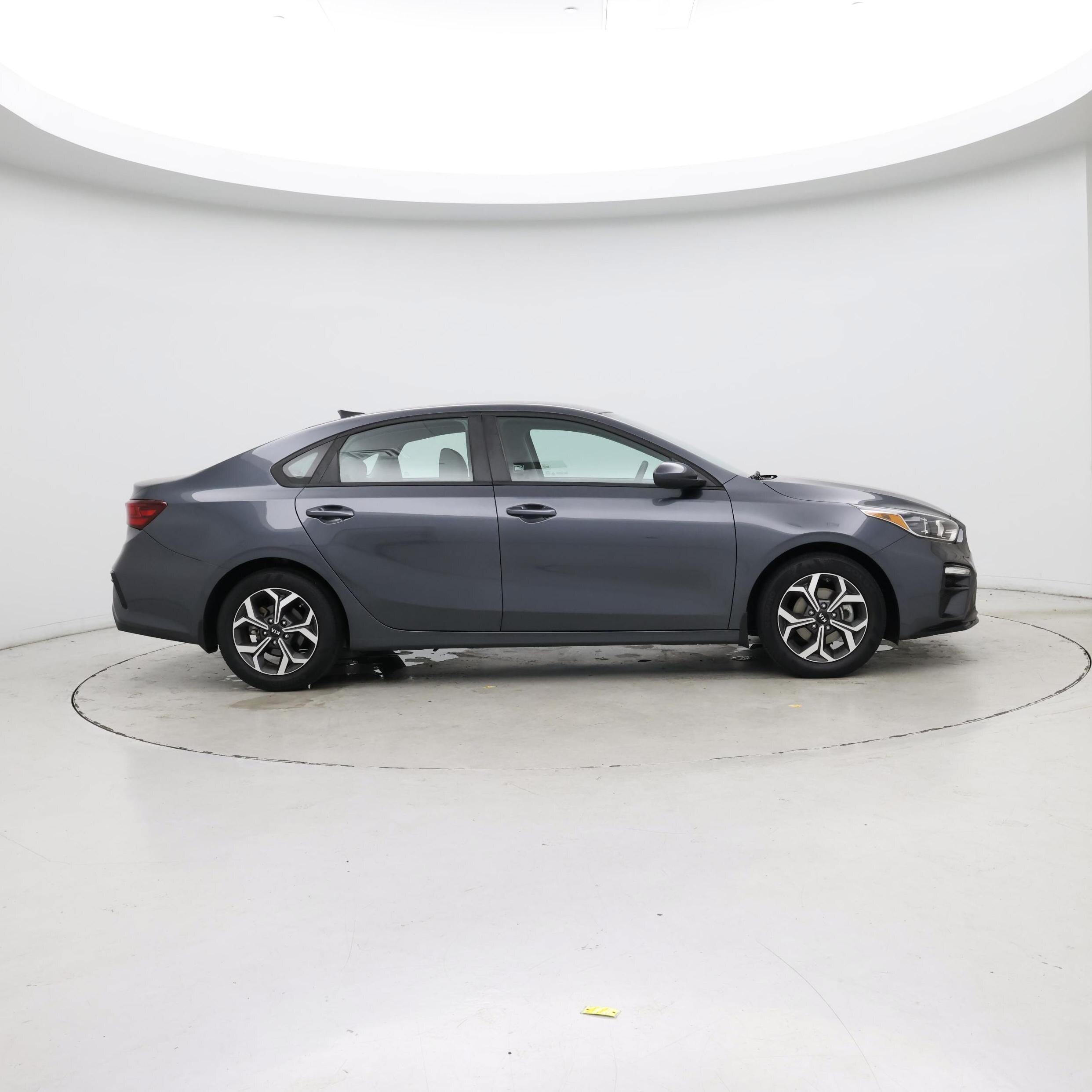 Thumbnail: 2019 Kia Forte - 7