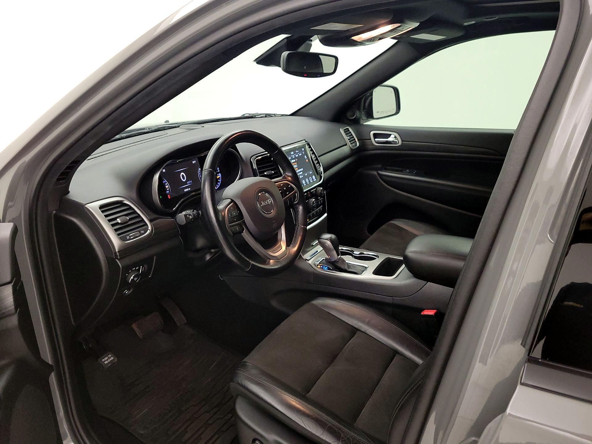 Thumbnail: 2021 Jeep Grand Cherokee - 11