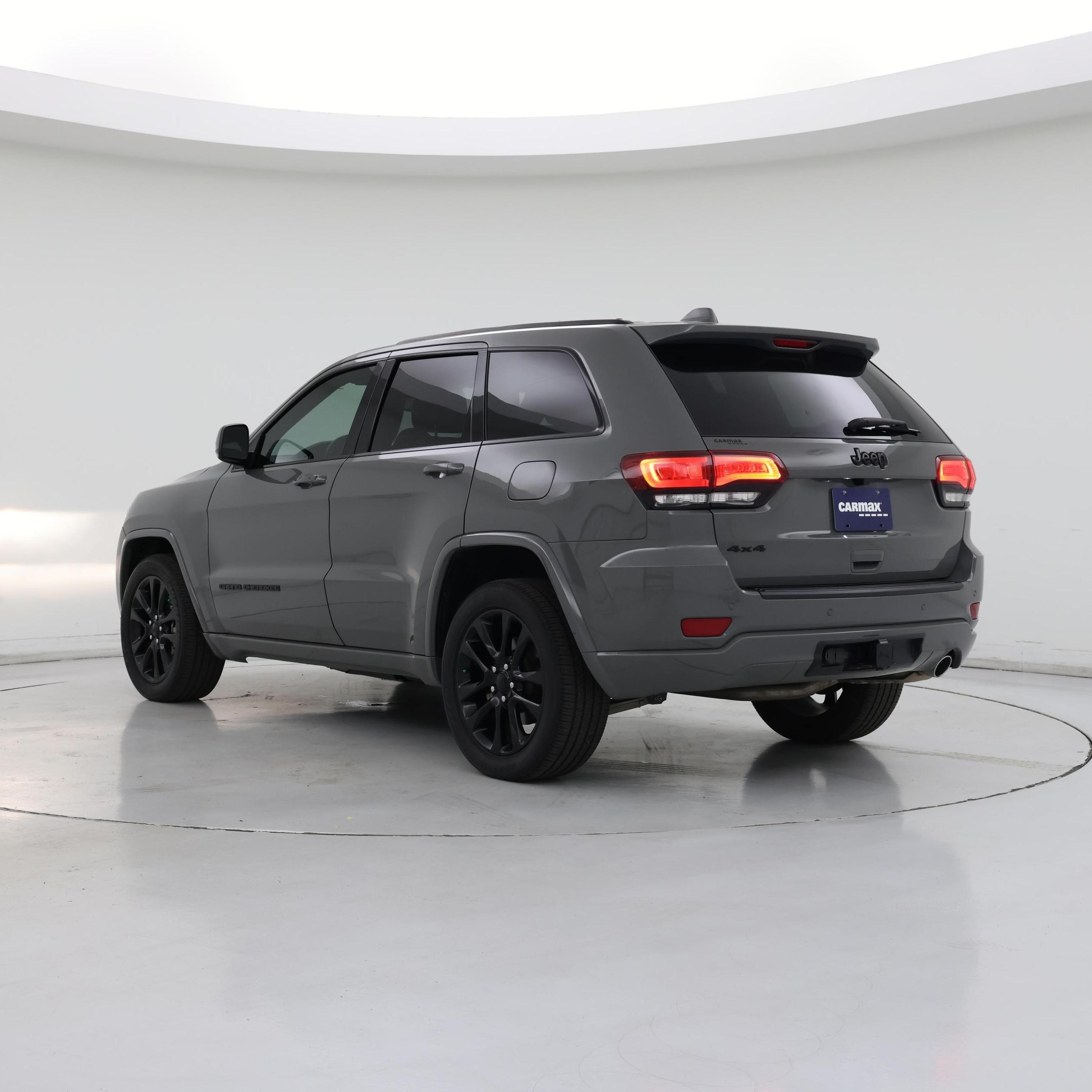 Thumbnail: 2021 Jeep Grand Cherokee - 2