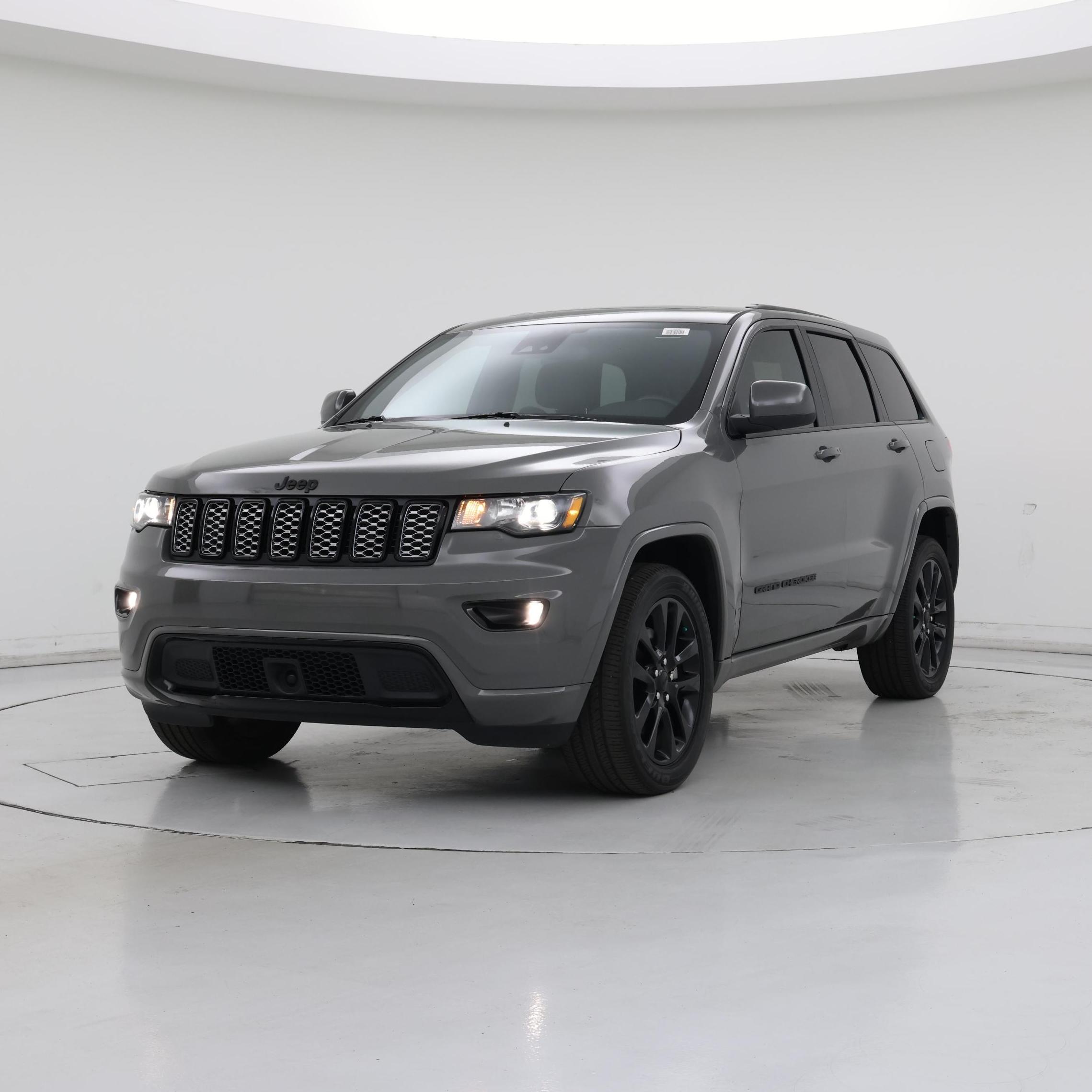 Thumbnail: 2021 Jeep Grand Cherokee - 4