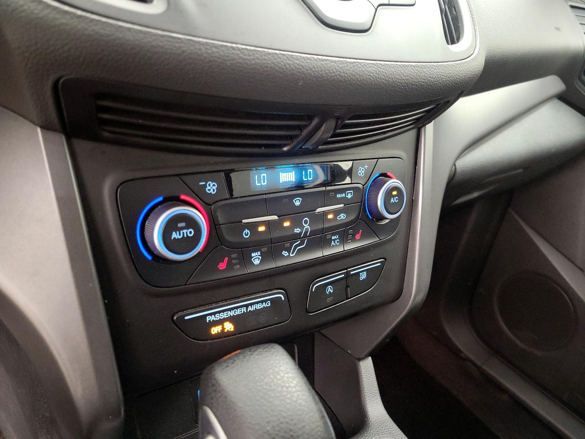 Thumbnail: 2018 Ford Escape - 16