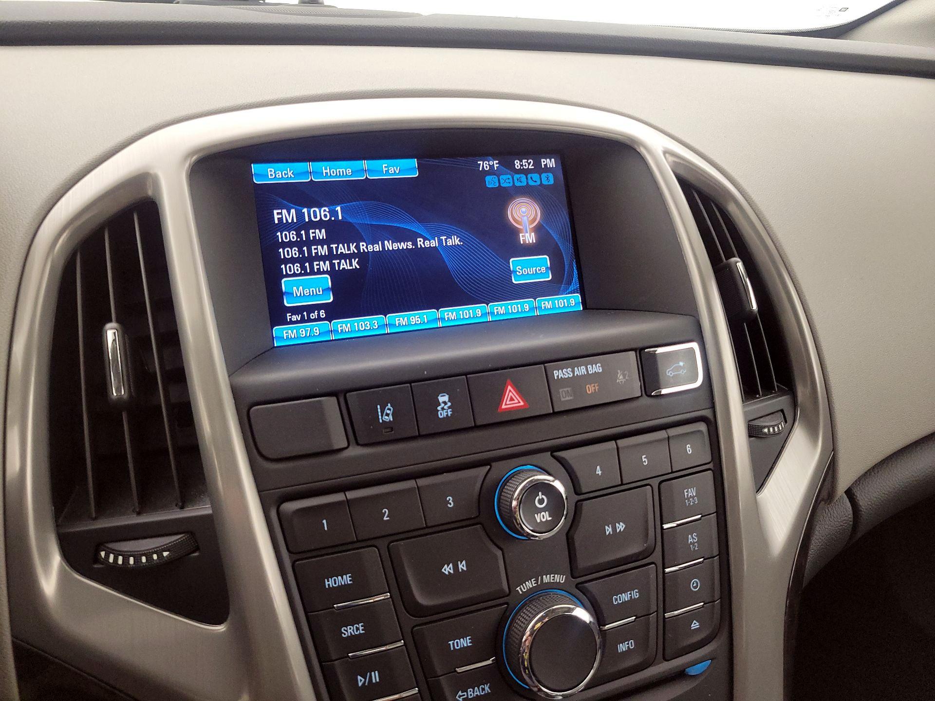 Thumbnail: 2014 Buick Verano - 15