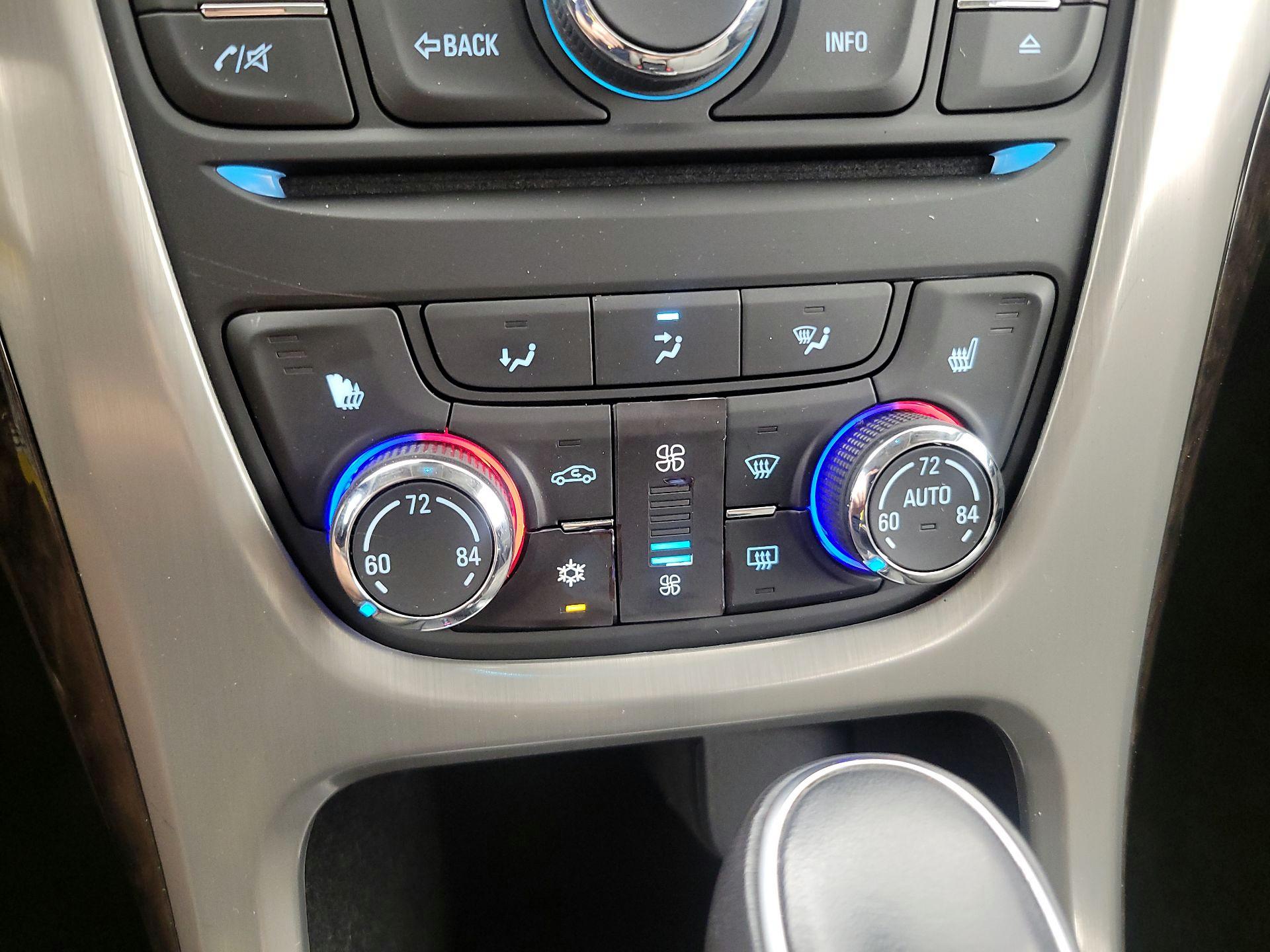 Thumbnail: 2014 Buick Verano - 16