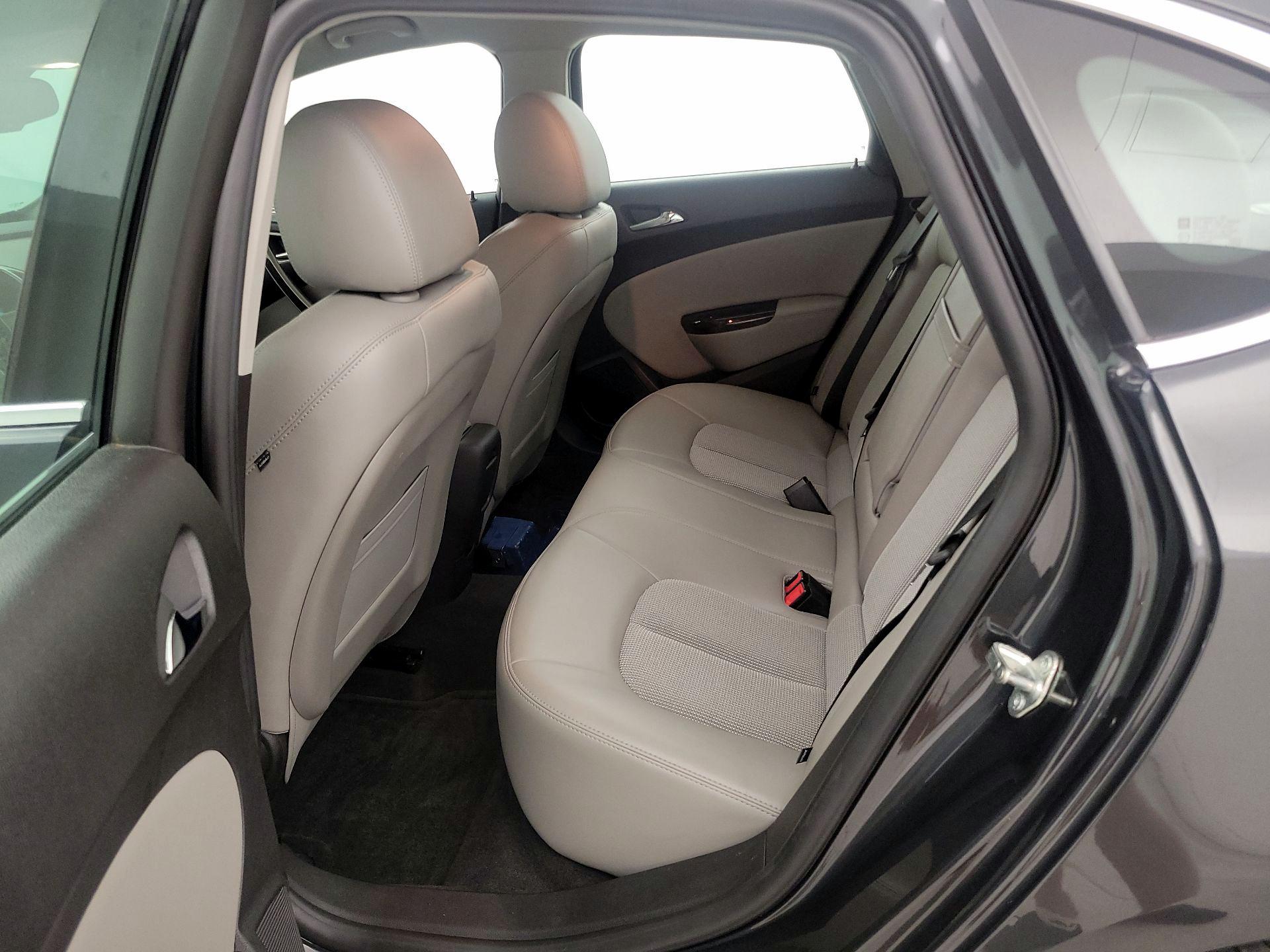 Thumbnail: 2014 Buick Verano - 19
