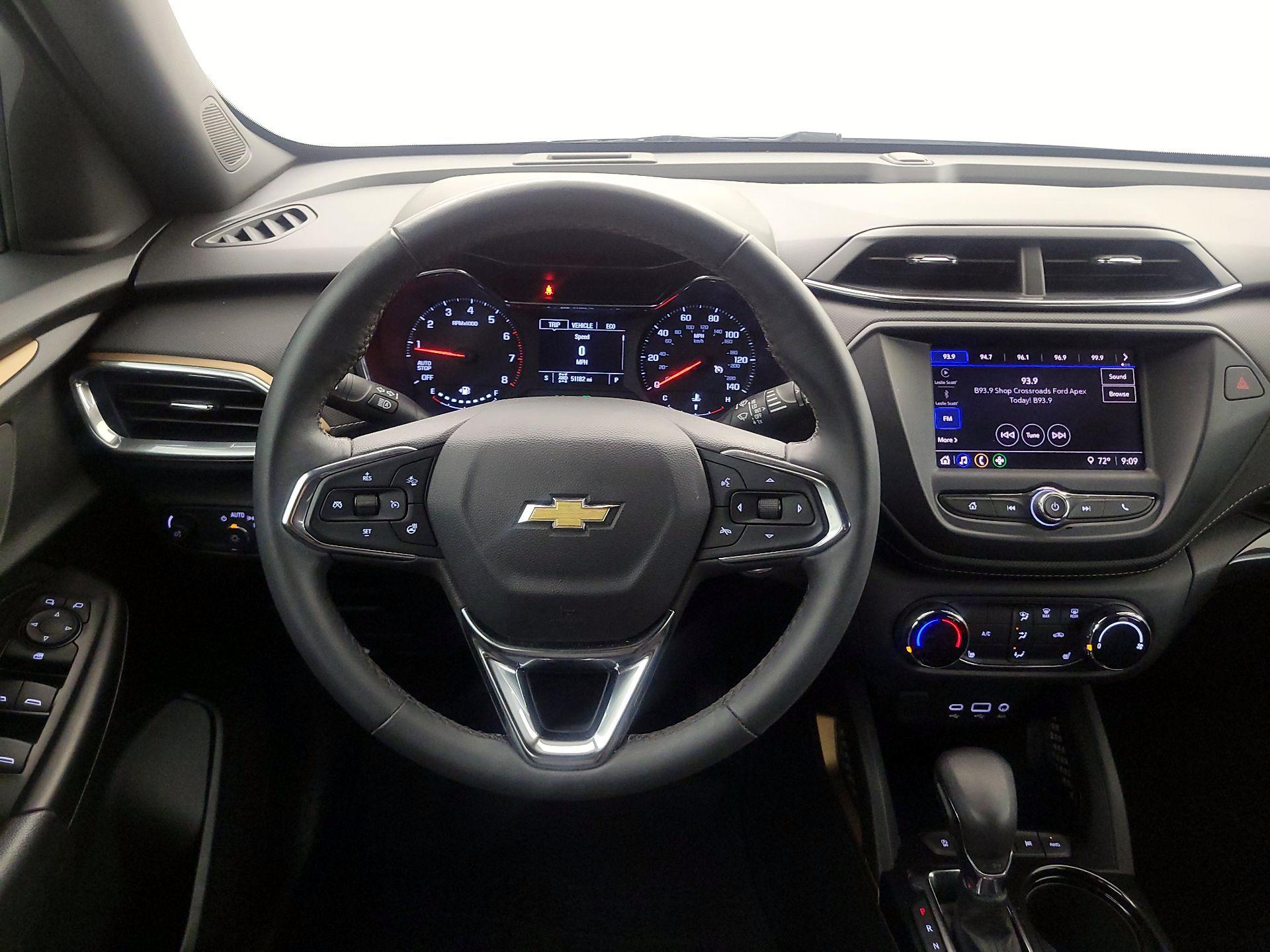 Thumbnail: 2023 Chevrolet TrailBlazer - 10