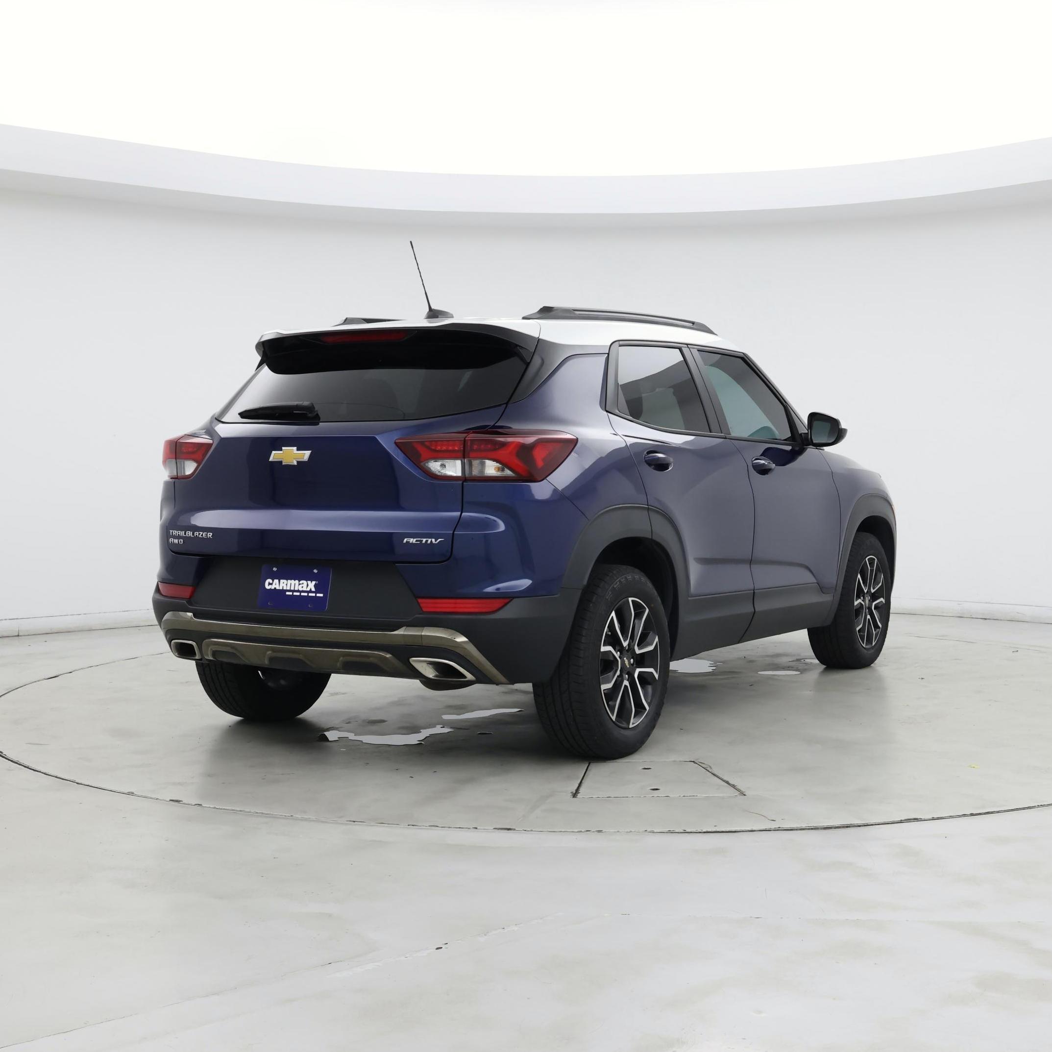 Thumbnail: 2023 Chevrolet TrailBlazer - 8