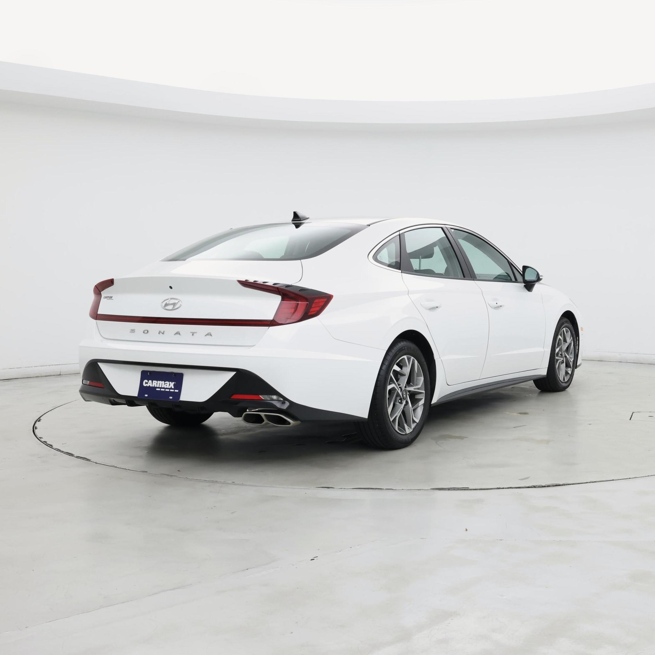 Thumbnail: 2023 Hyundai Sonata - 8