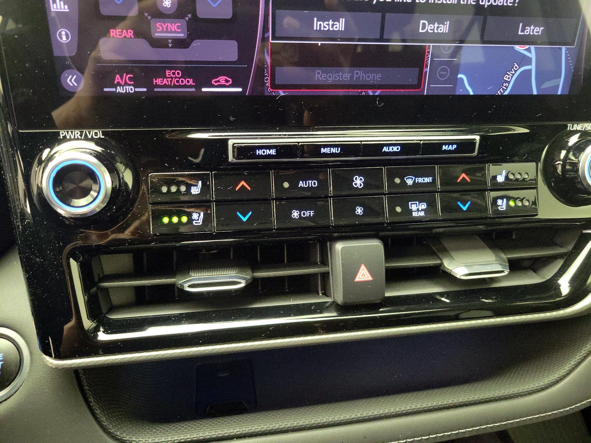 Thumbnail: 2020 Toyota Highlander - 17