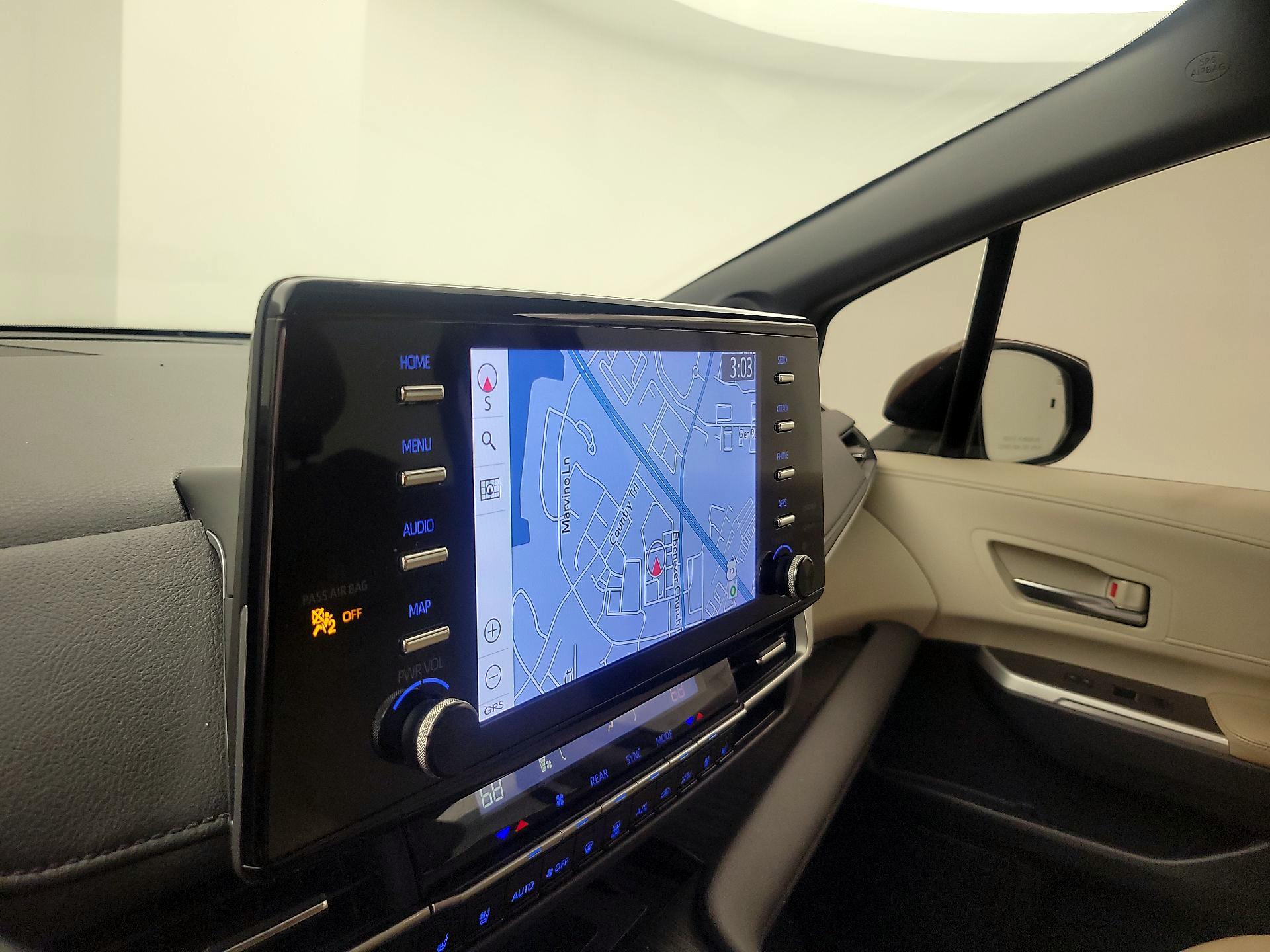 Thumbnail: 2023 Toyota Sienna - 14