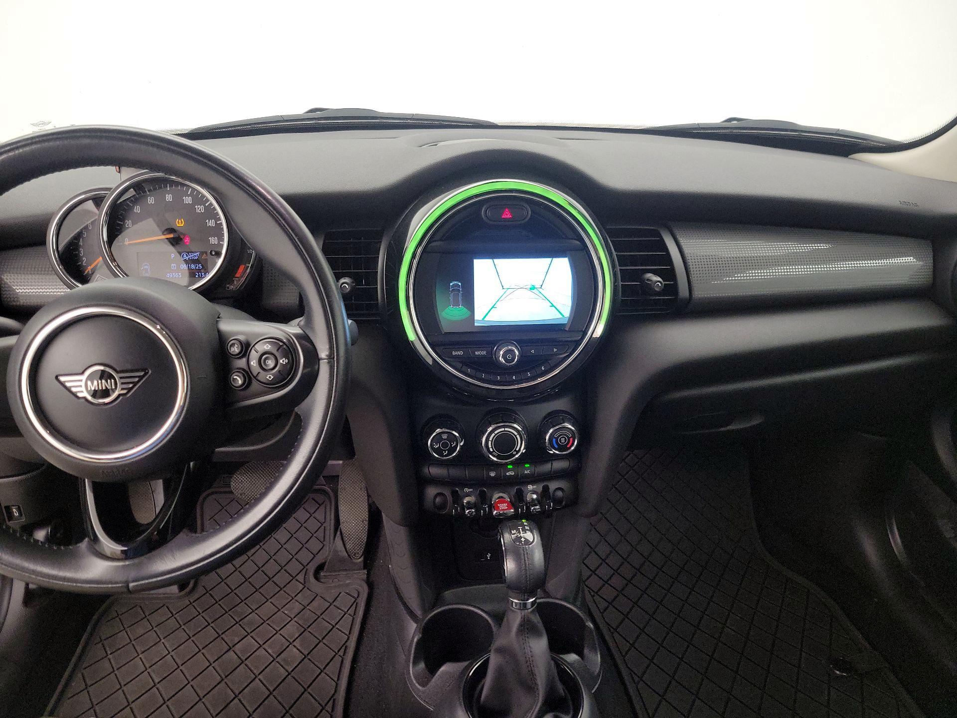 Thumbnail: 2019 MINI Cooper Hardtop - 9