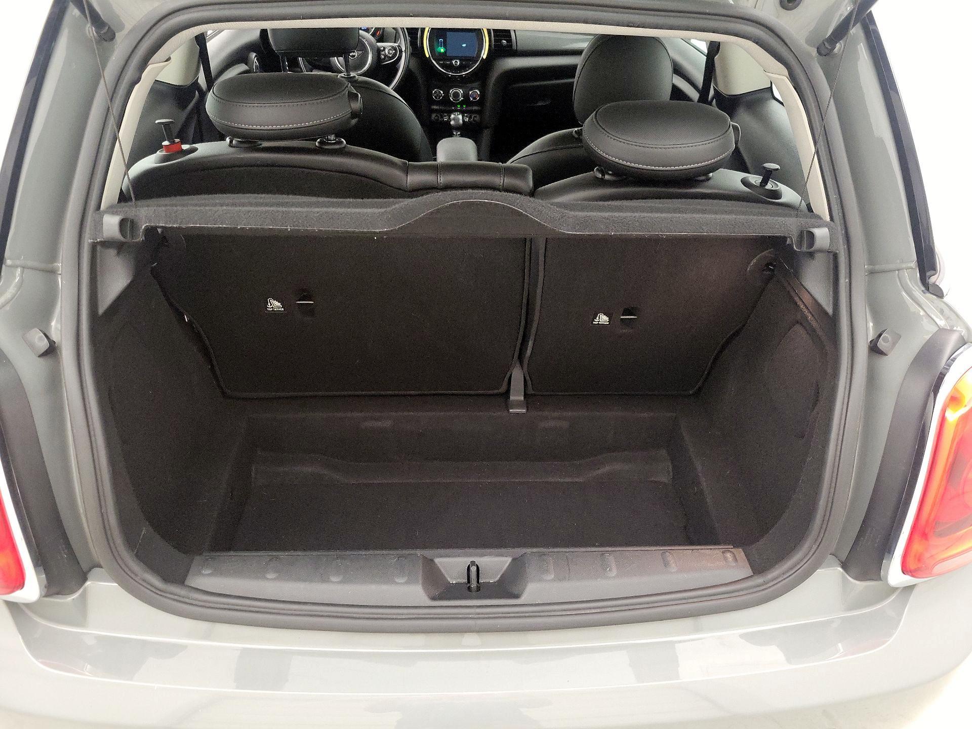 Thumbnail: 2019 MINI Cooper Hardtop - 19