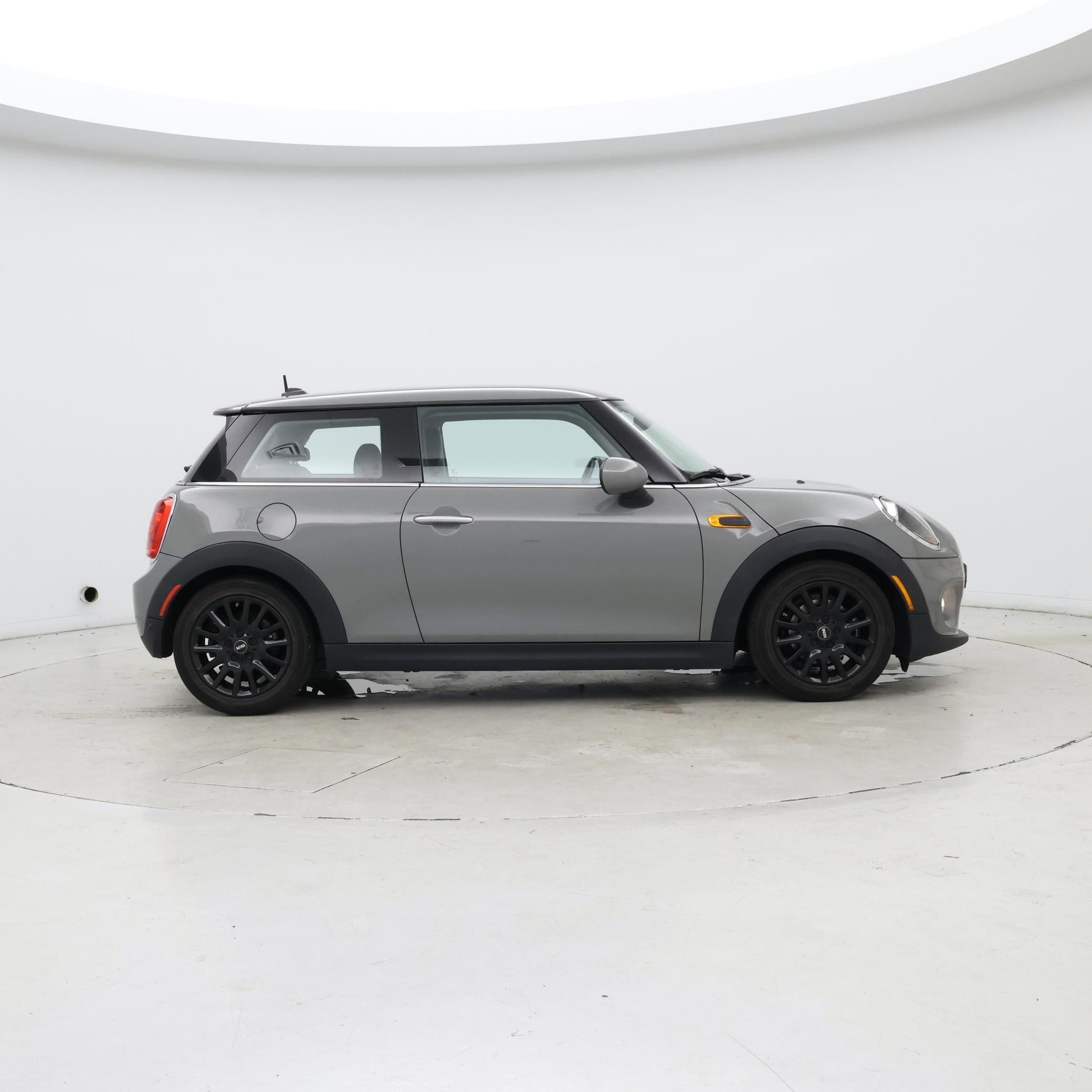Thumbnail: 2019 MINI Cooper Hardtop - 7