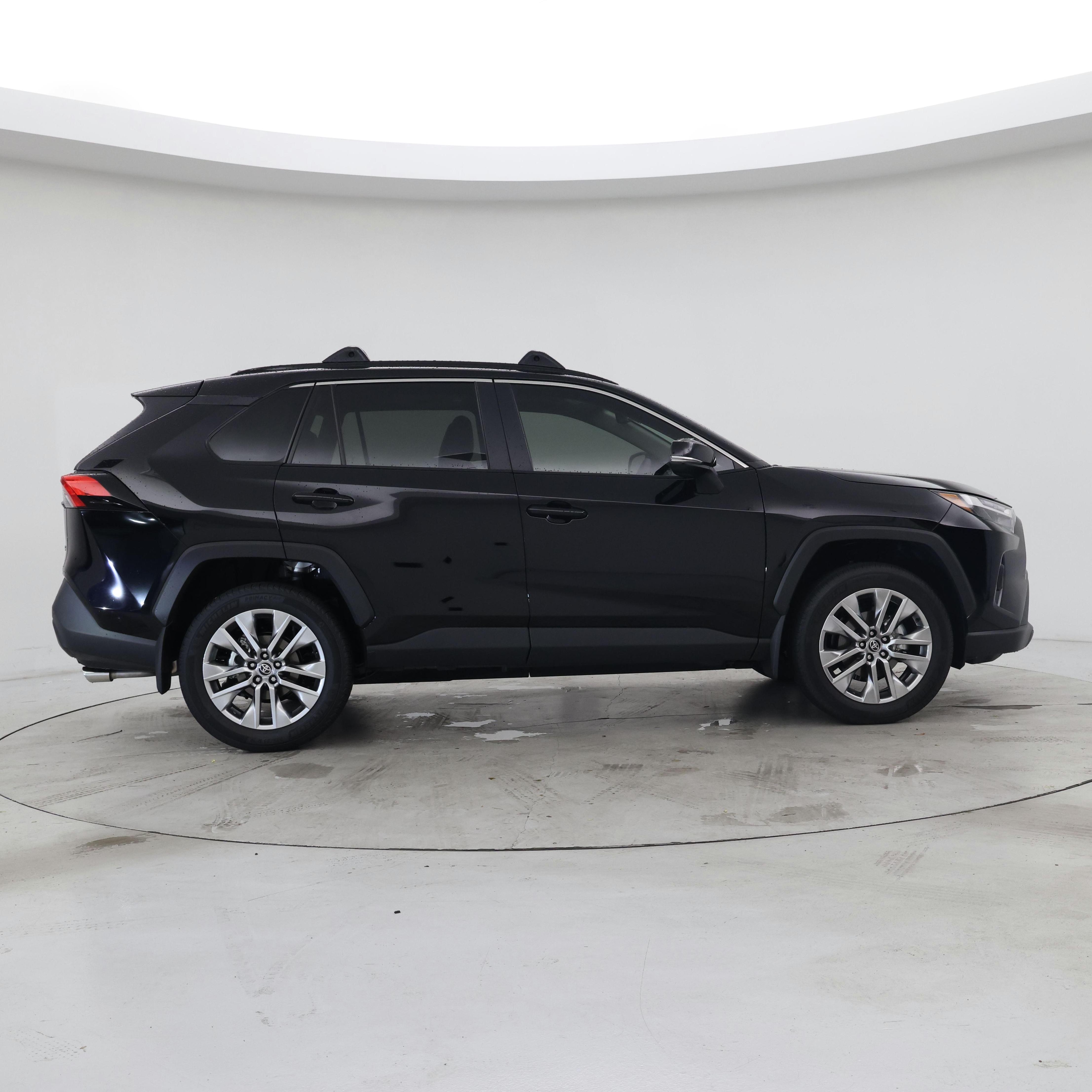Thumbnail: 2025 Toyota RAV4 - 7
