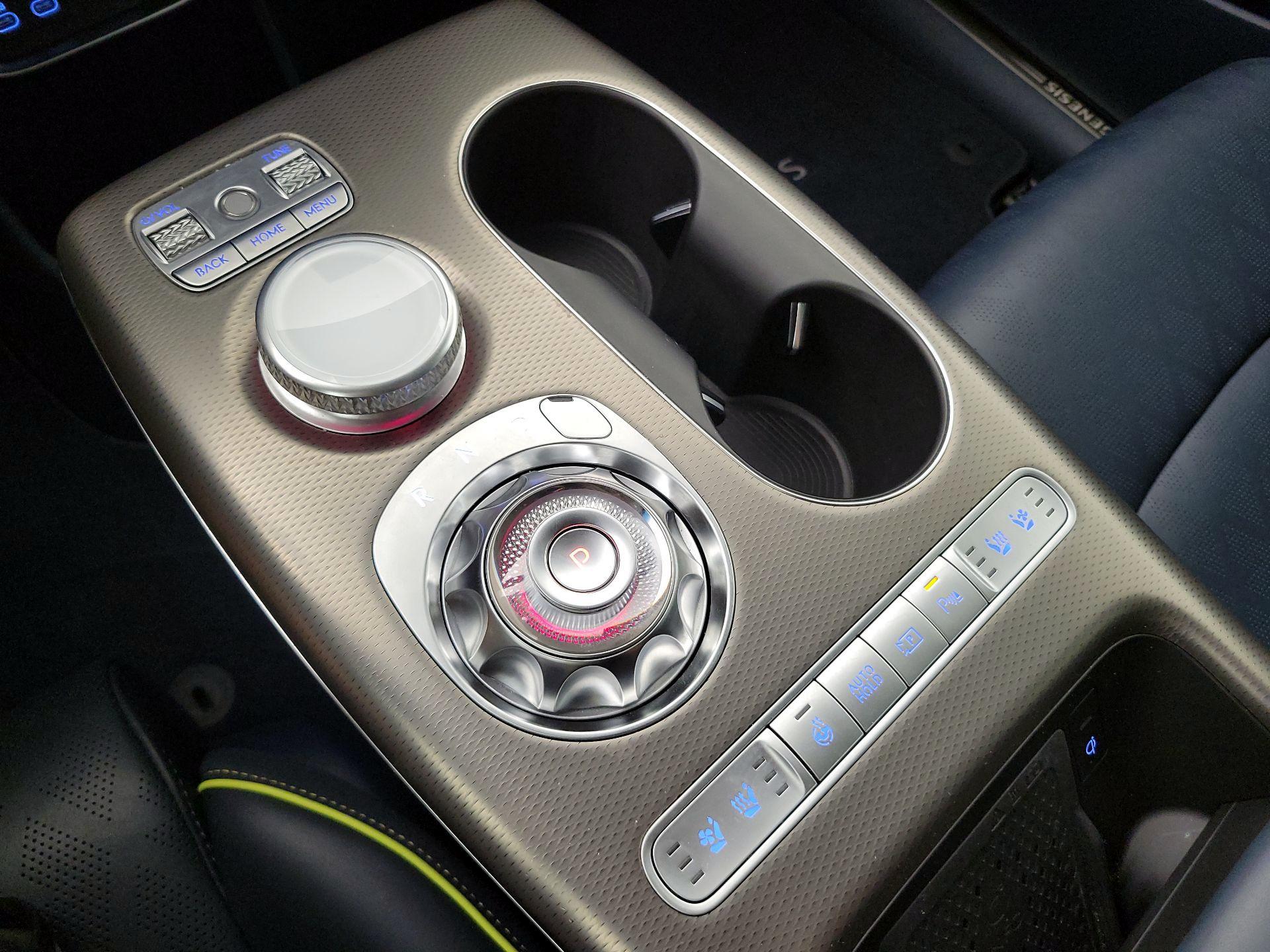 Thumbnail: 2023 Genesis GV60 - 18