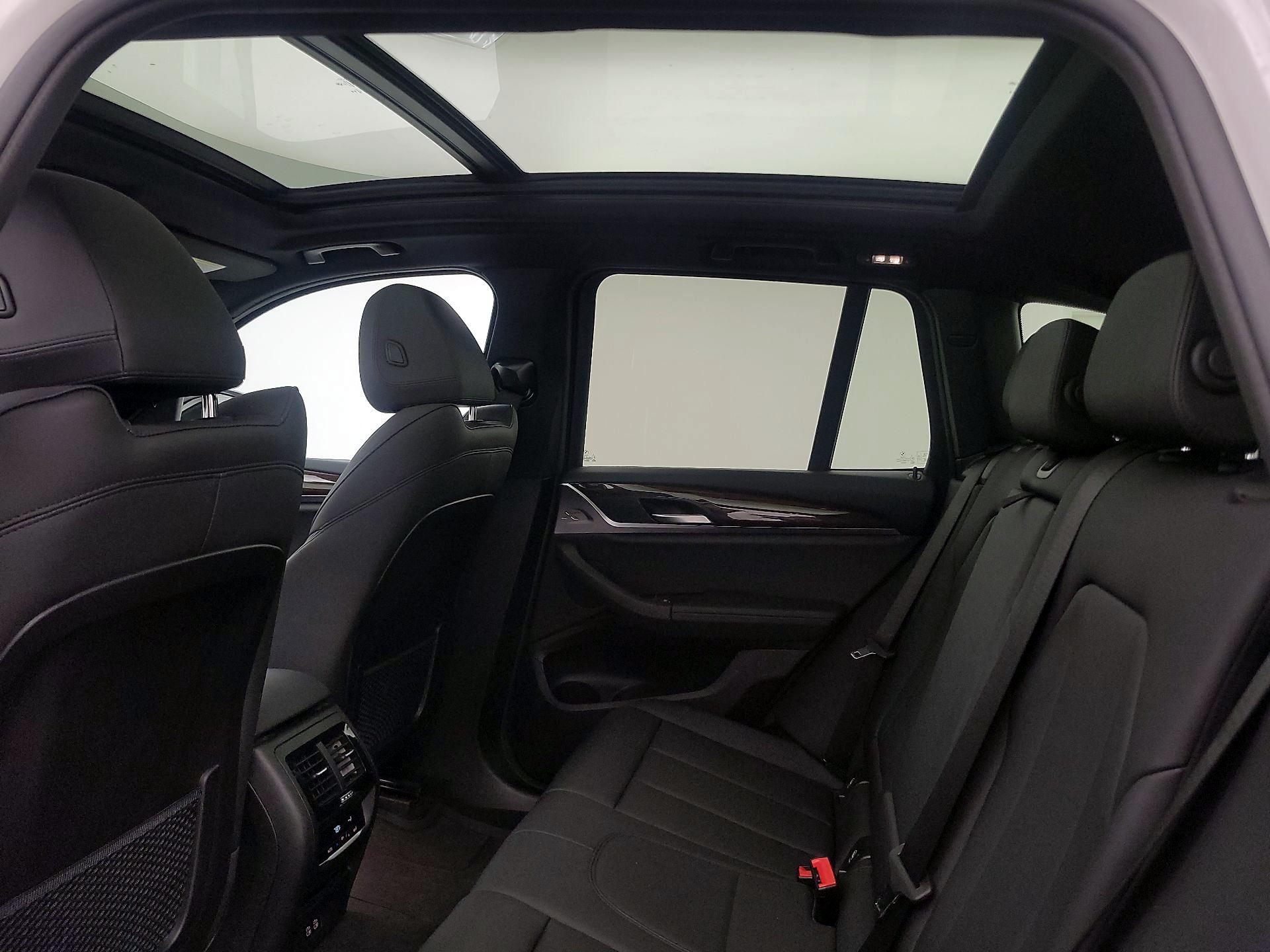 Thumbnail: 2021 BMW X3 - 20