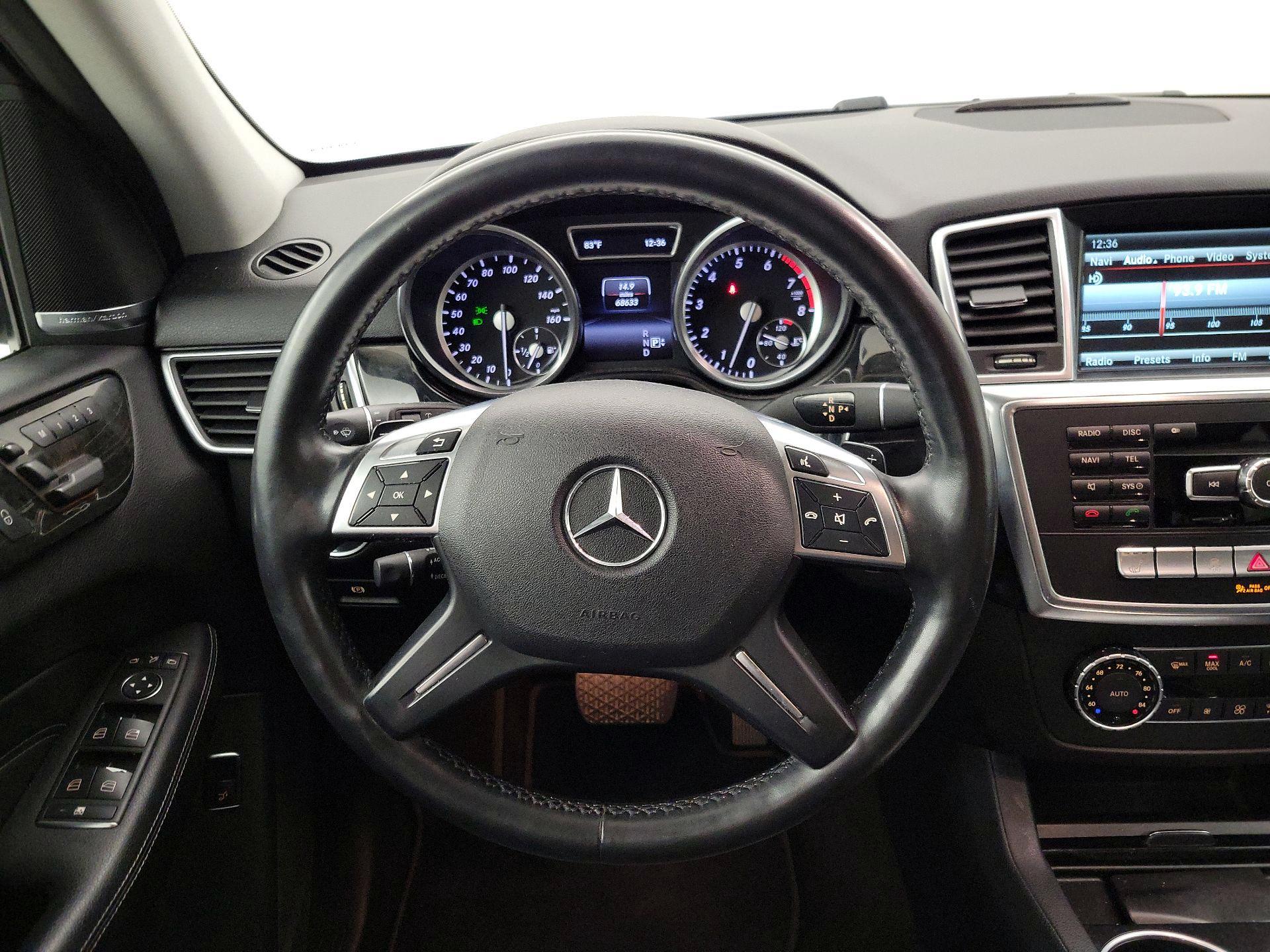 Thumbnail: 2014 Mercedes-Benz M-Class - 10