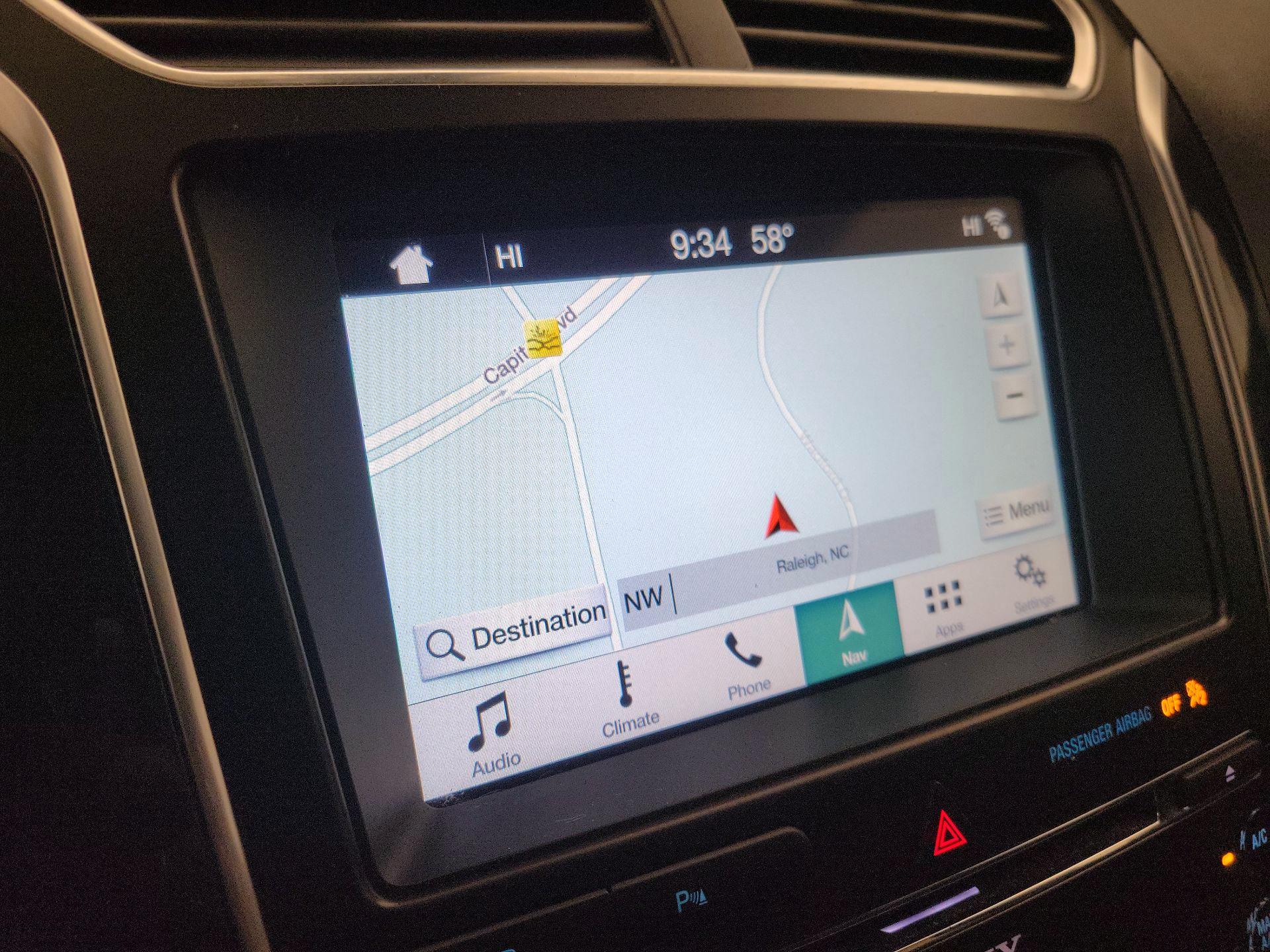 Thumbnail: 2018 Ford Explorer - 14