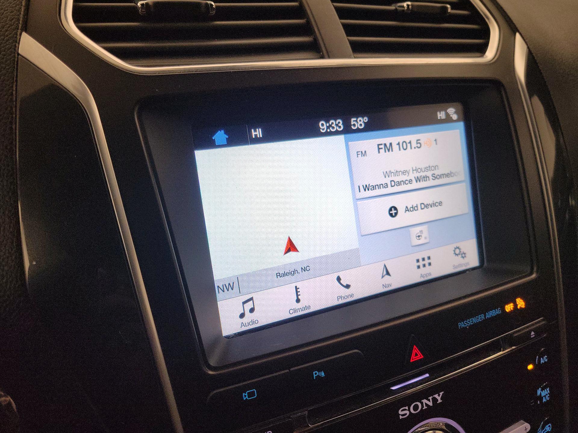 Thumbnail: 2018 Ford Explorer - 16