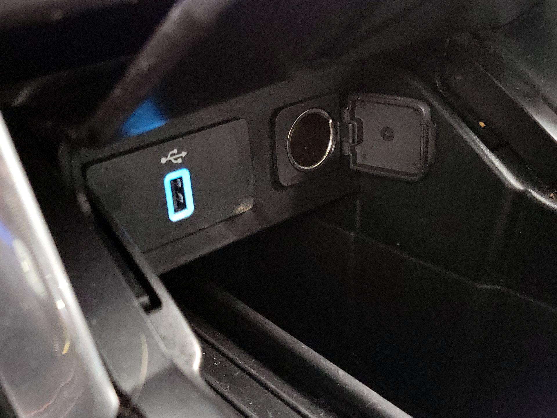 Thumbnail: 2018 Ford Explorer - 19