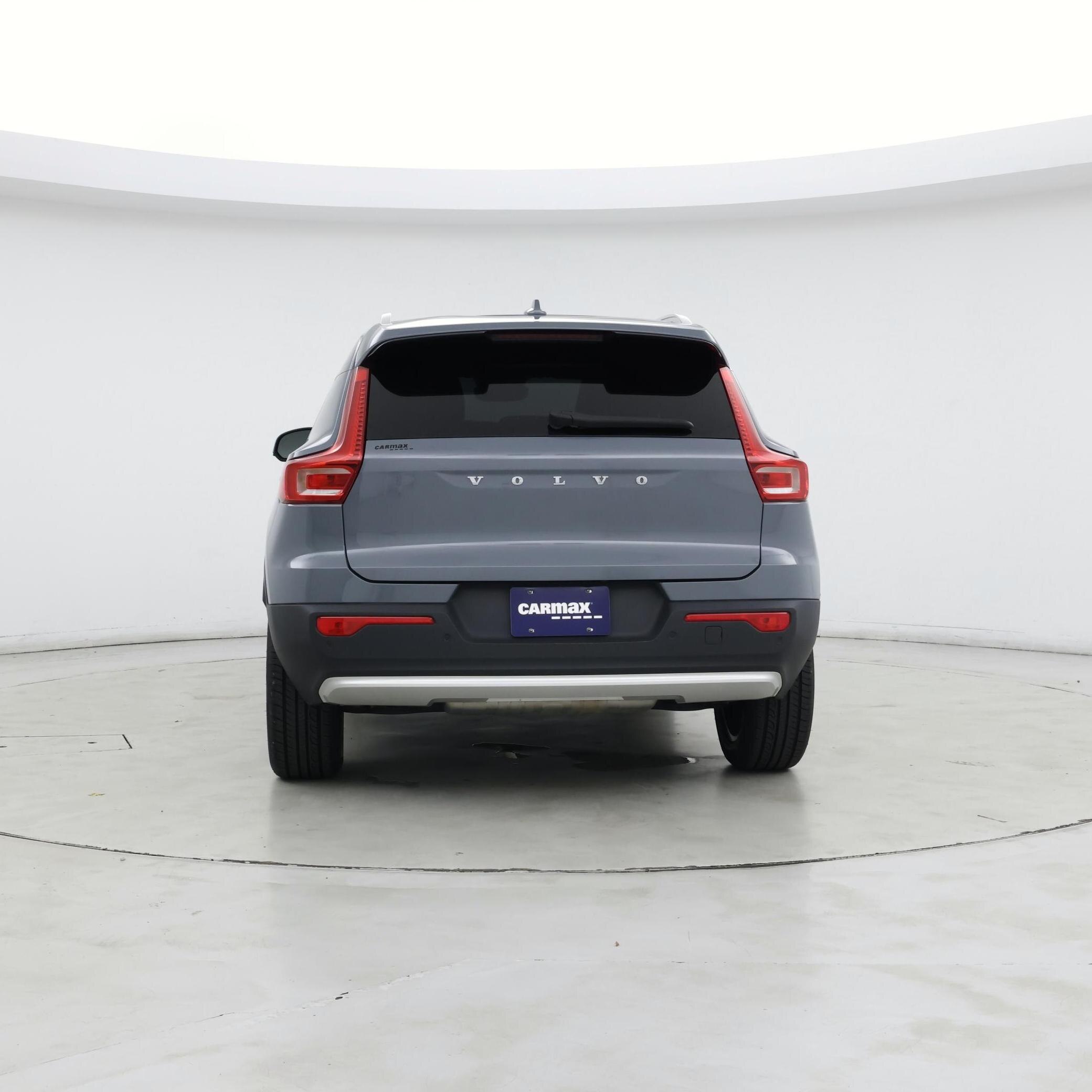 Thumbnail: 2023 Volvo XC40 - 6
