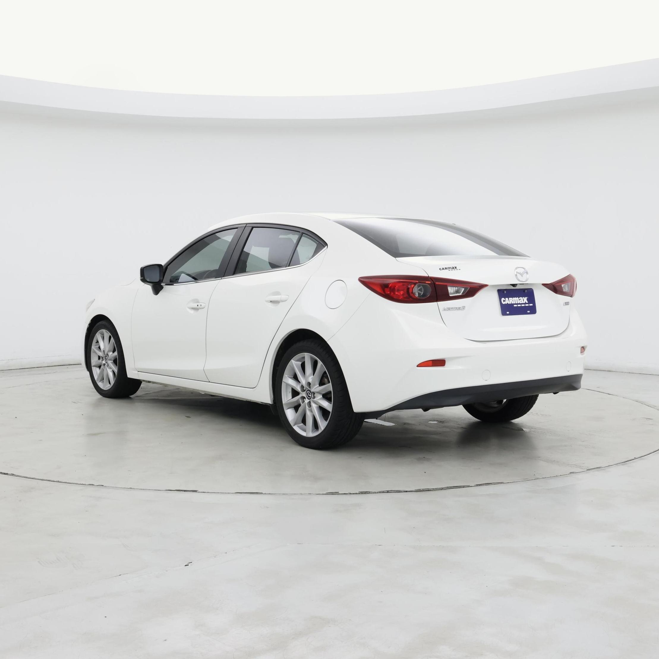 Thumbnail: 2017 Mazda Mazda3 - 2