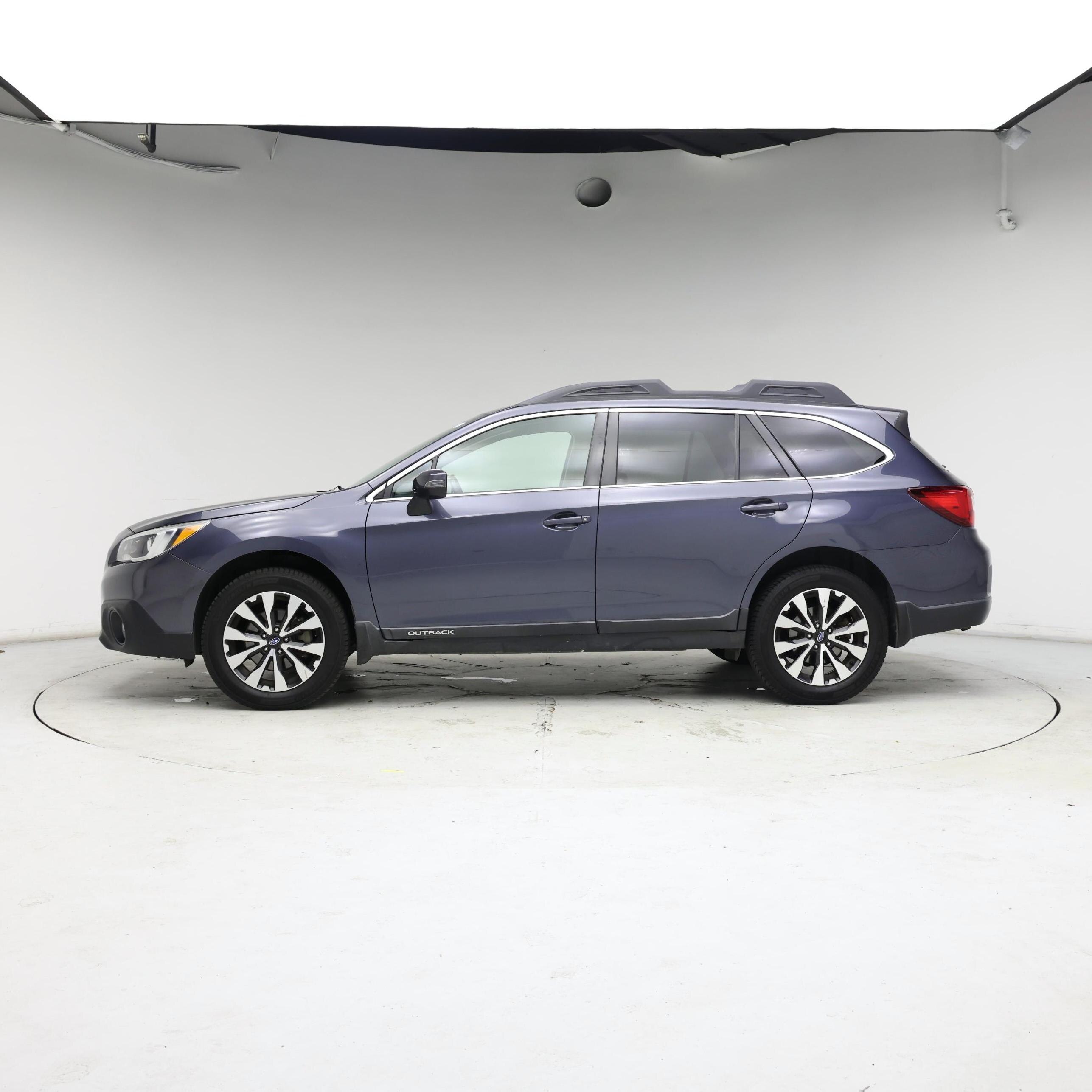 Thumbnail: 2017 Subaru Outback - 3