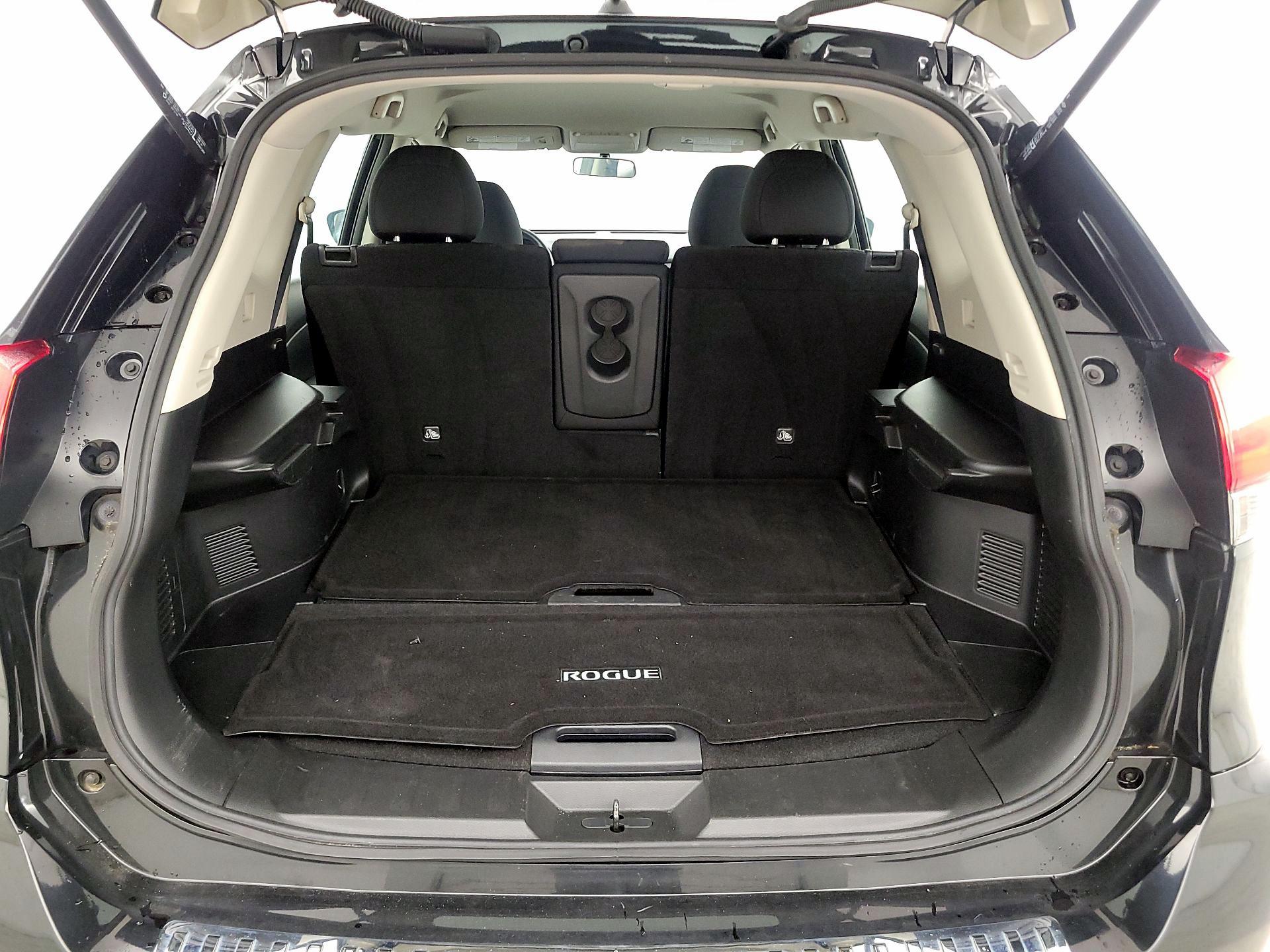Thumbnail: 2018 Nissan Rogue - 20