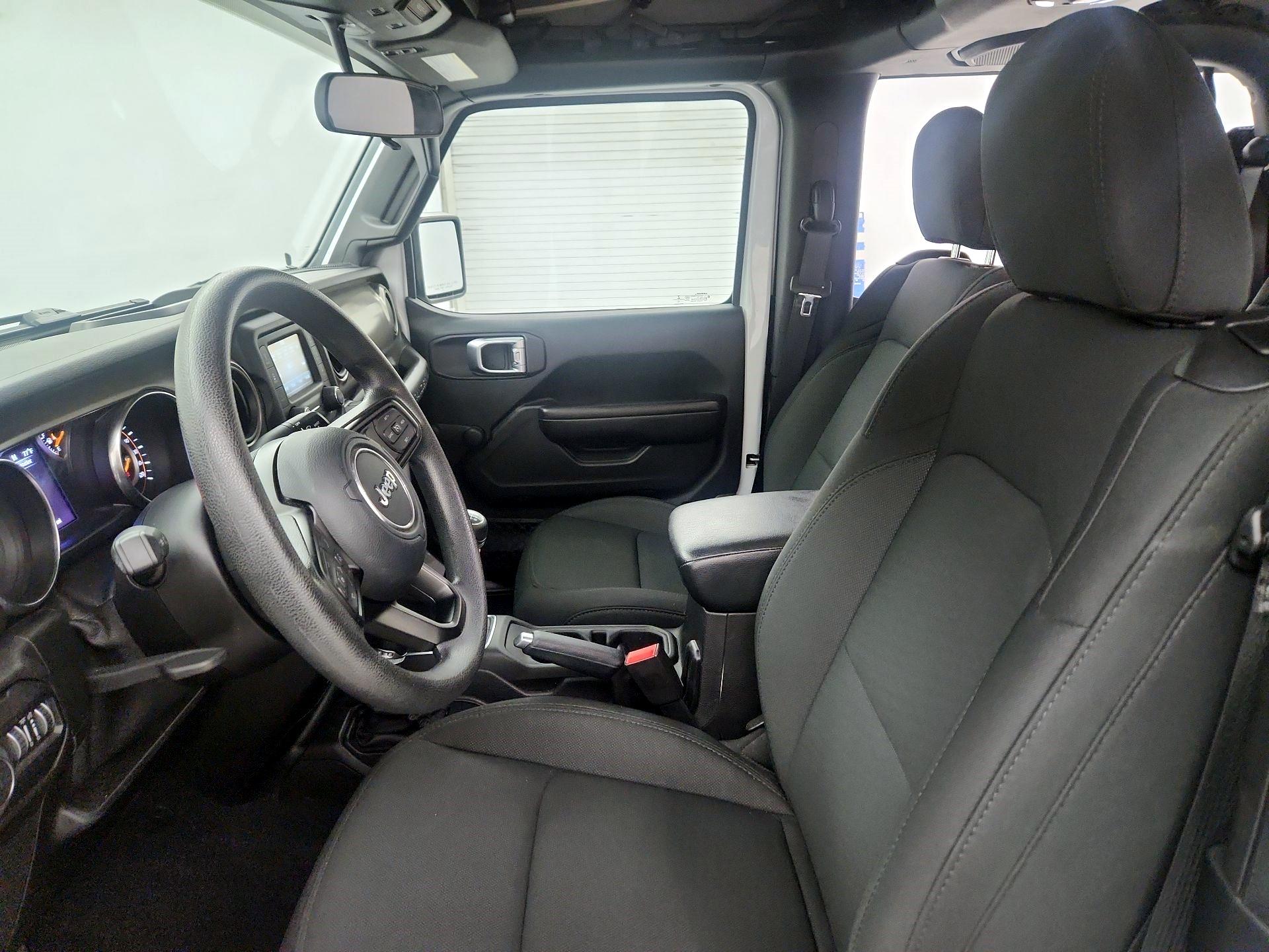 Thumbnail: 2019 Jeep Wrangler - 11