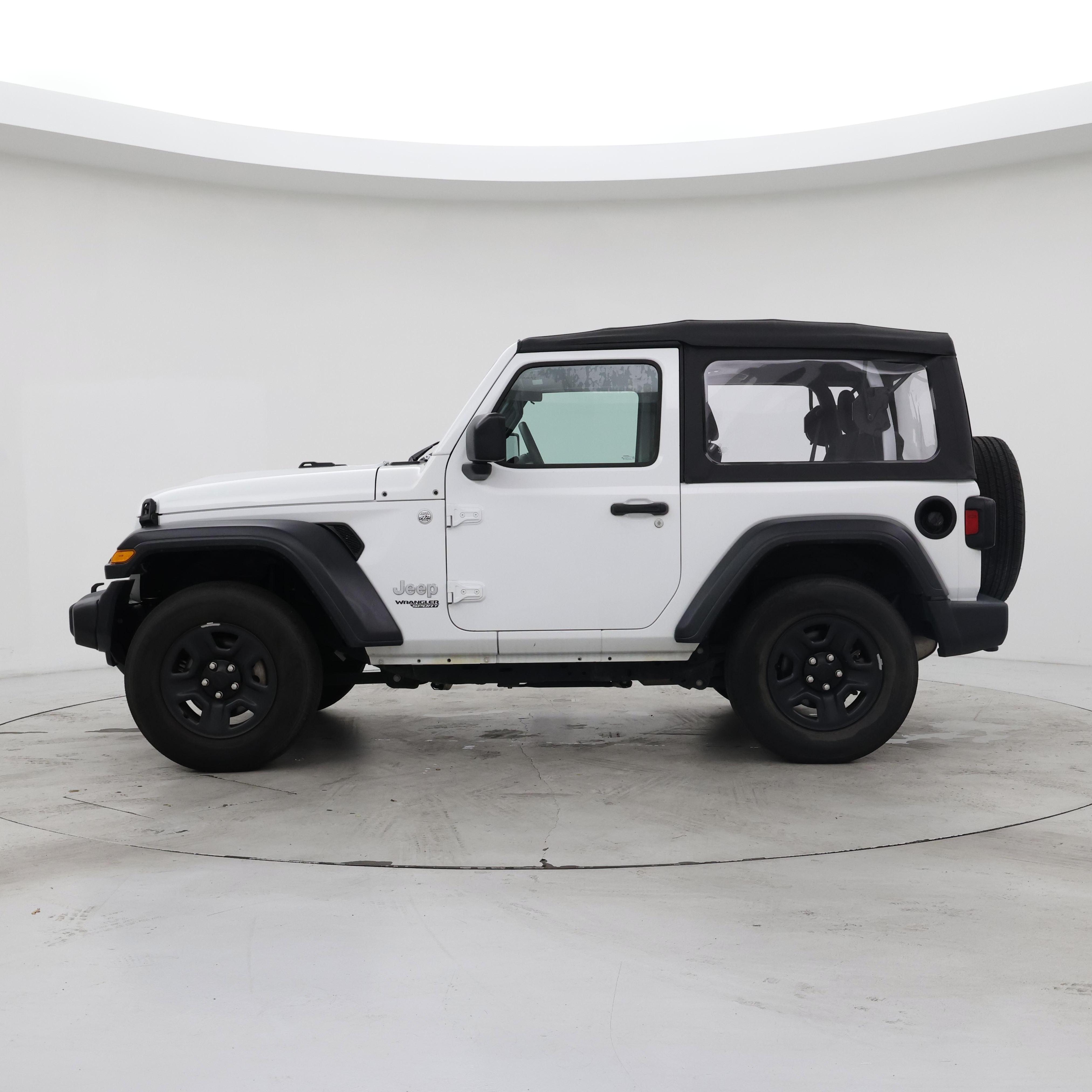 Thumbnail: 2019 Jeep Wrangler - 3