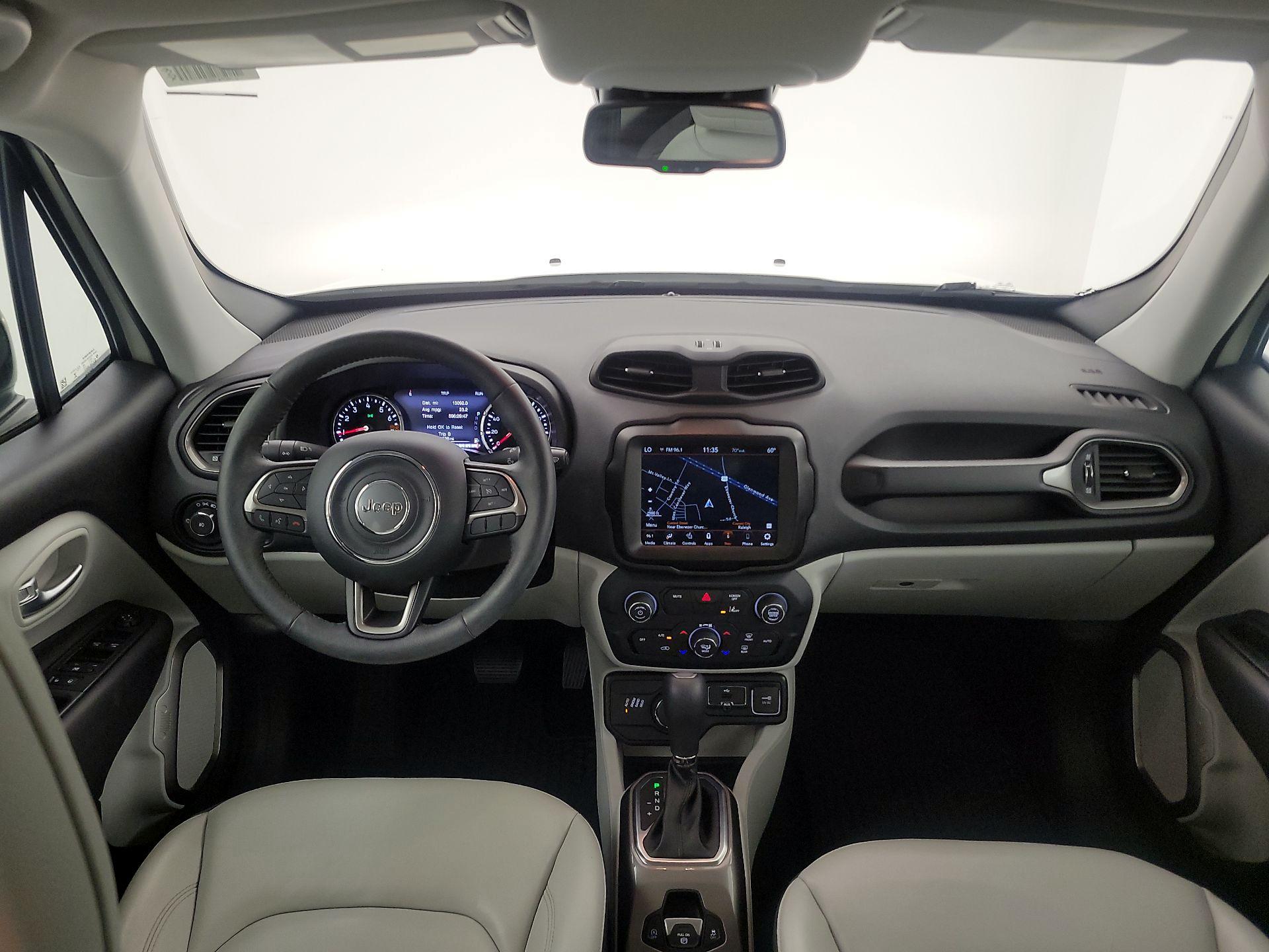 Thumbnail: 2022 Jeep Renegade - 9