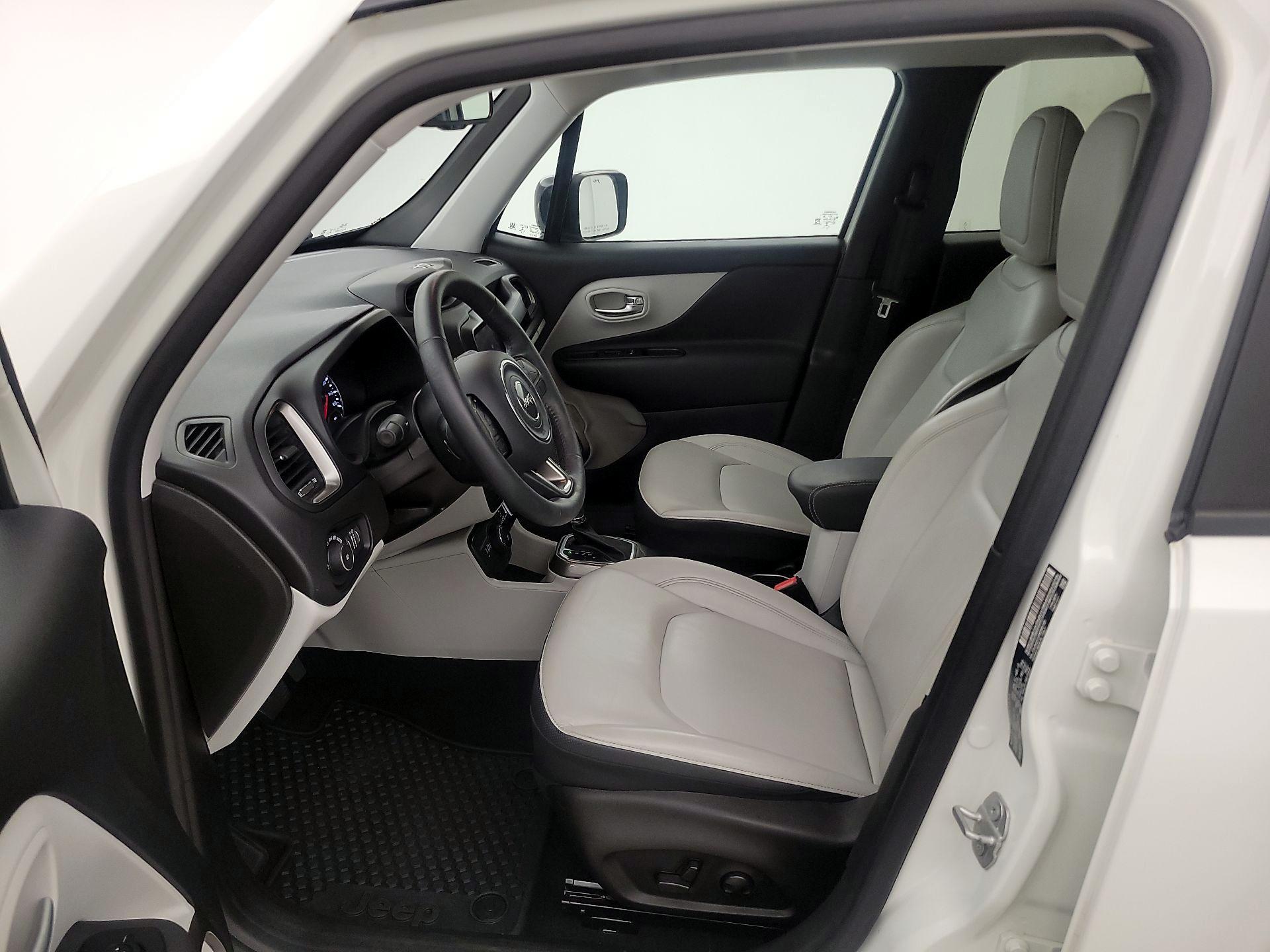 Thumbnail: 2022 Jeep Renegade - 11