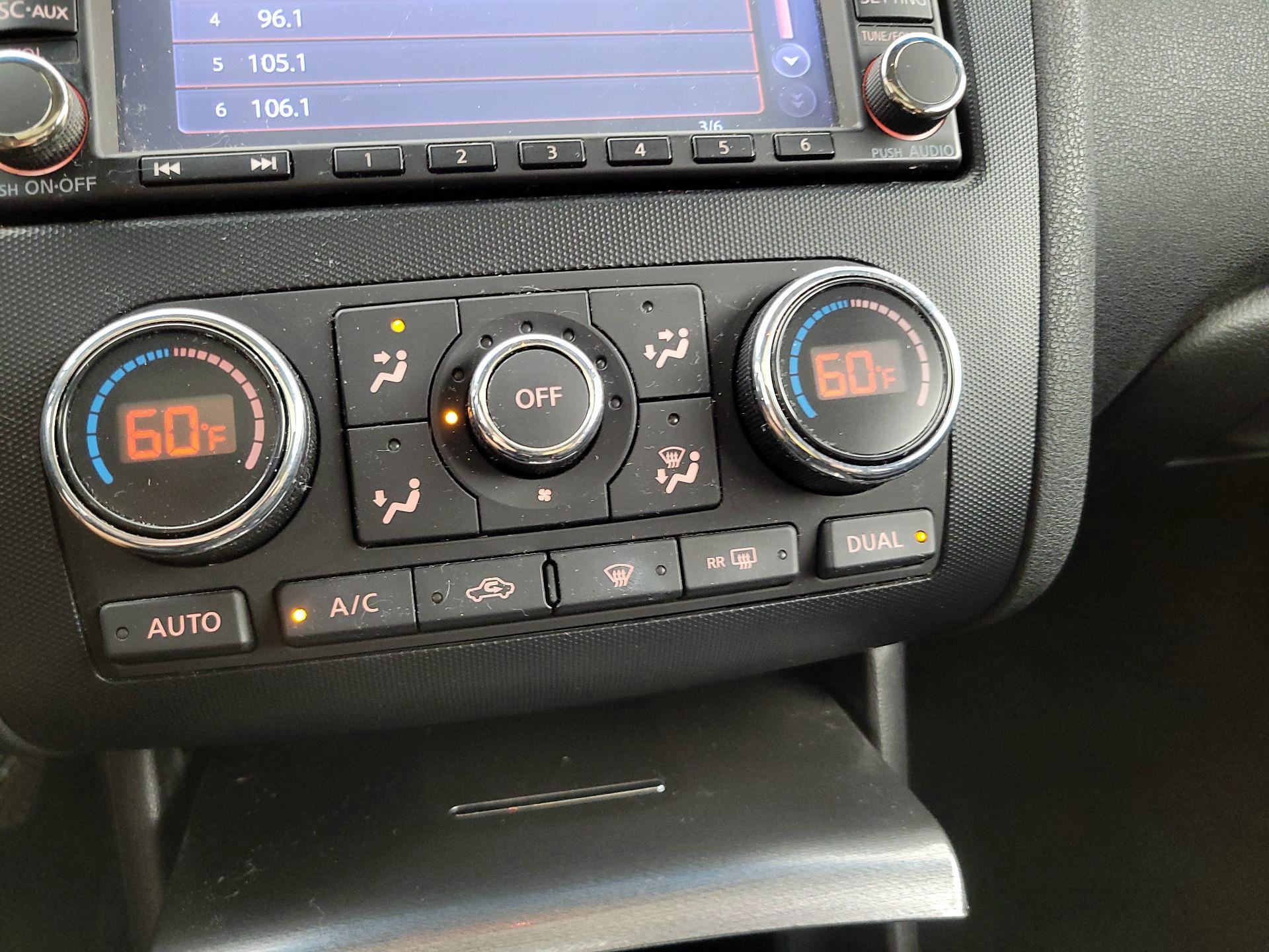 Thumbnail: 2013 Nissan Altima - 17