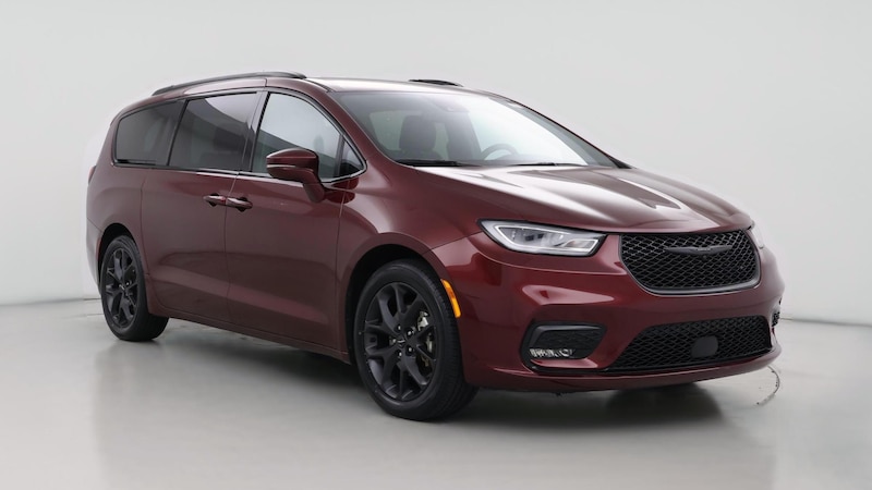 2022 Chrysler Pacifica Touring L Hero Image