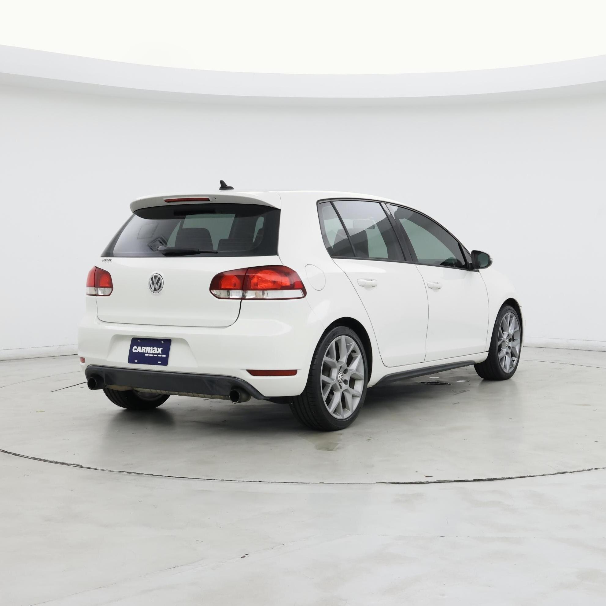 Thumbnail: 2013 Volkswagen Golf - 8