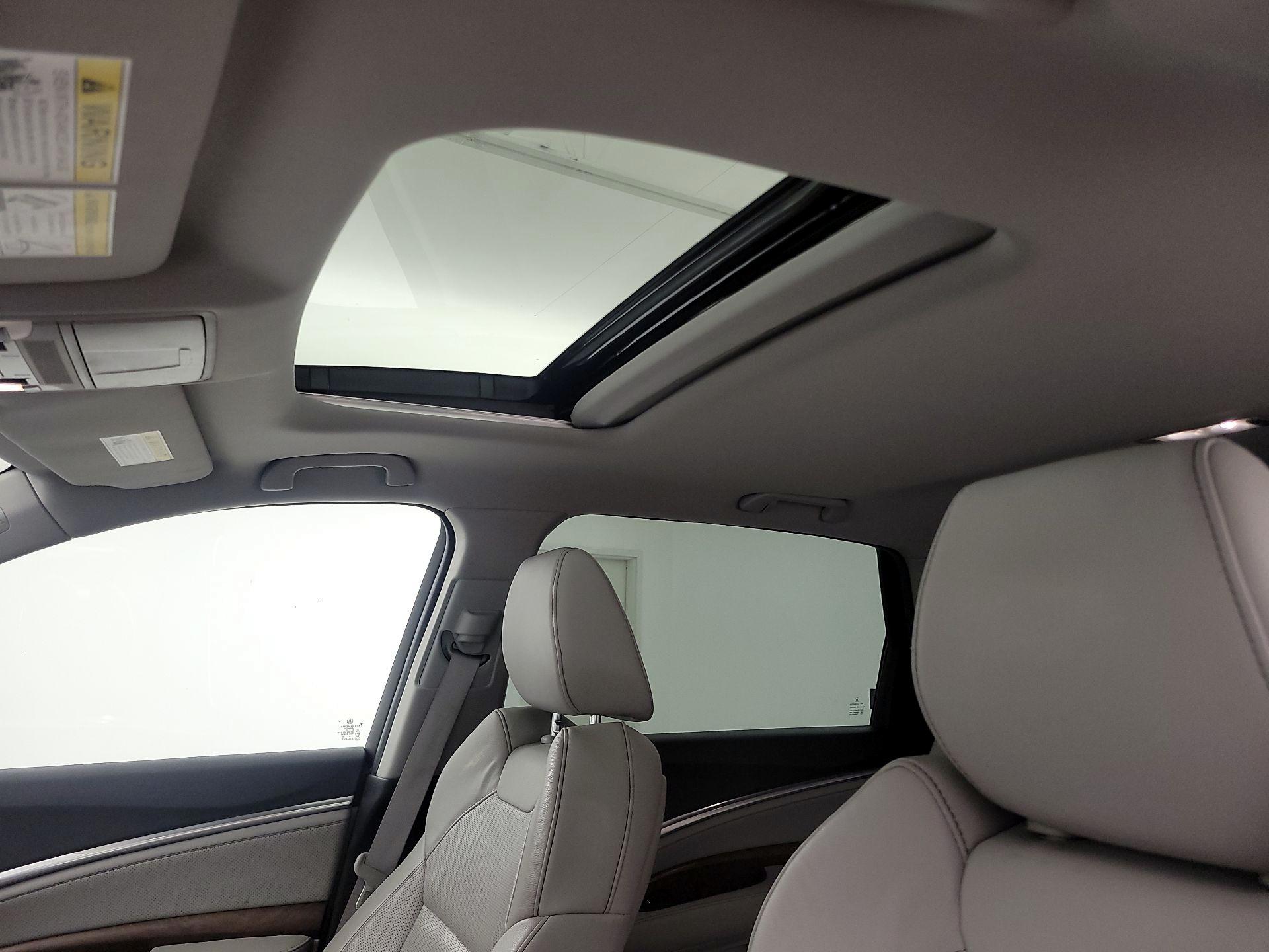 Thumbnail: 2020 Acura MDX - 20