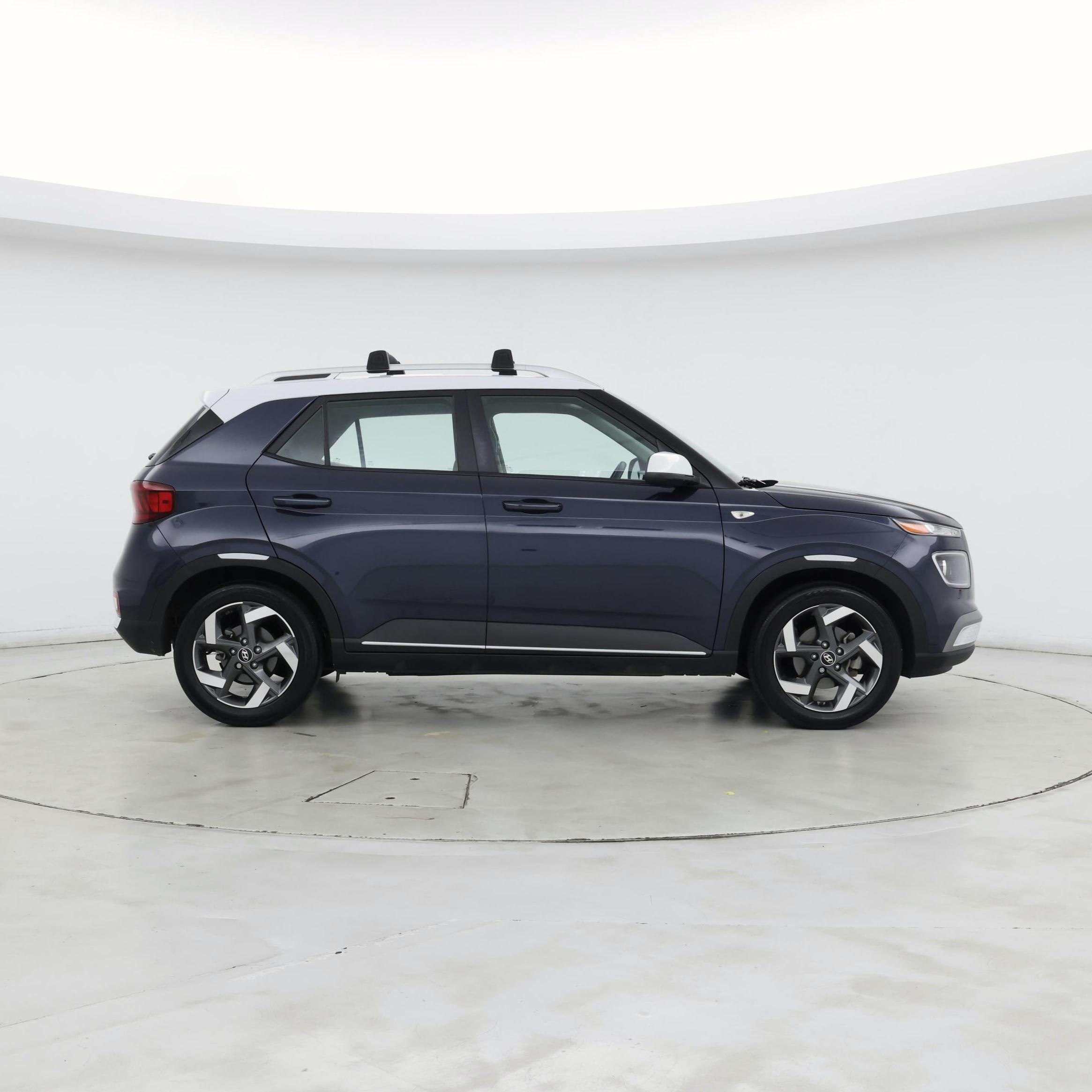 Thumbnail: 2021 Hyundai Venue - 7