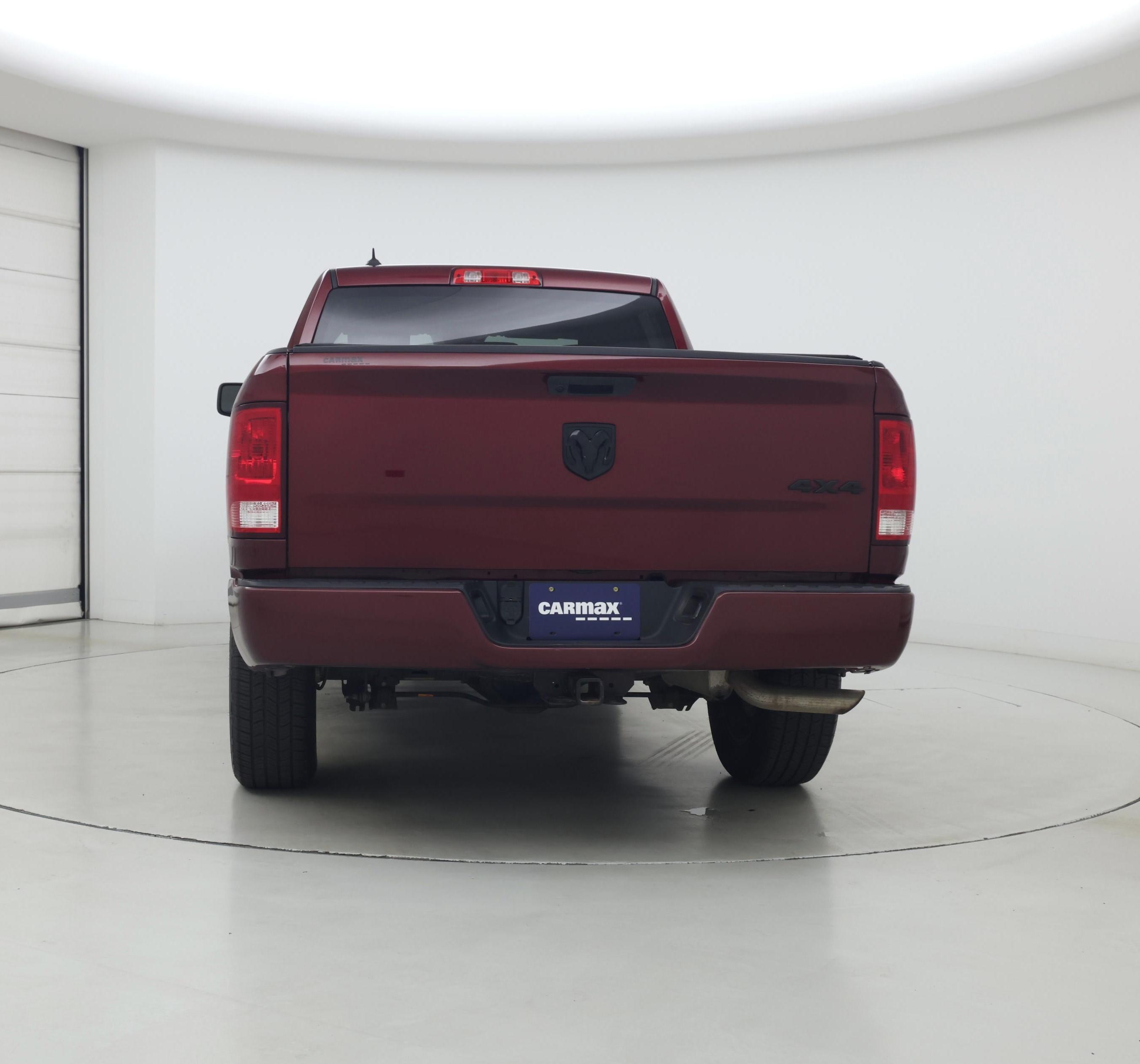 Thumbnail: 2019 RAM 1500 Classic - 6