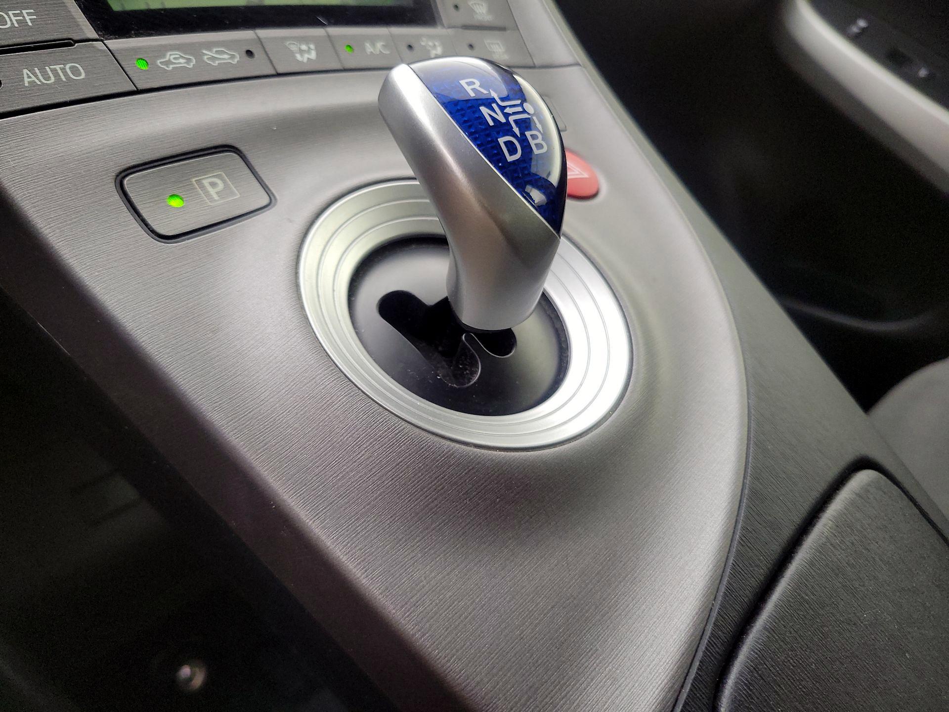 Thumbnail: 2013 Toyota Prius - 16