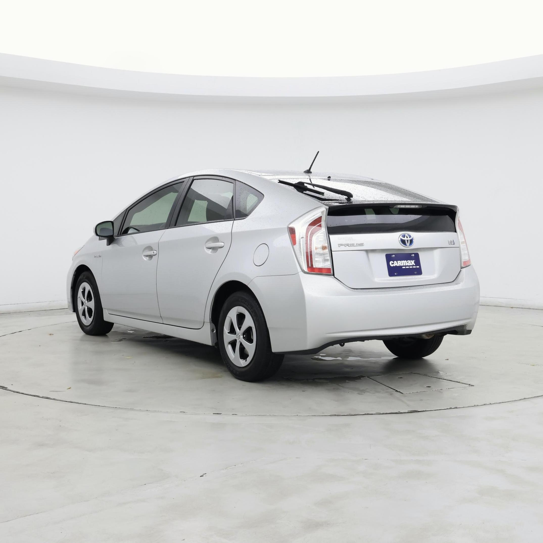 Thumbnail: 2013 Toyota Prius - 2