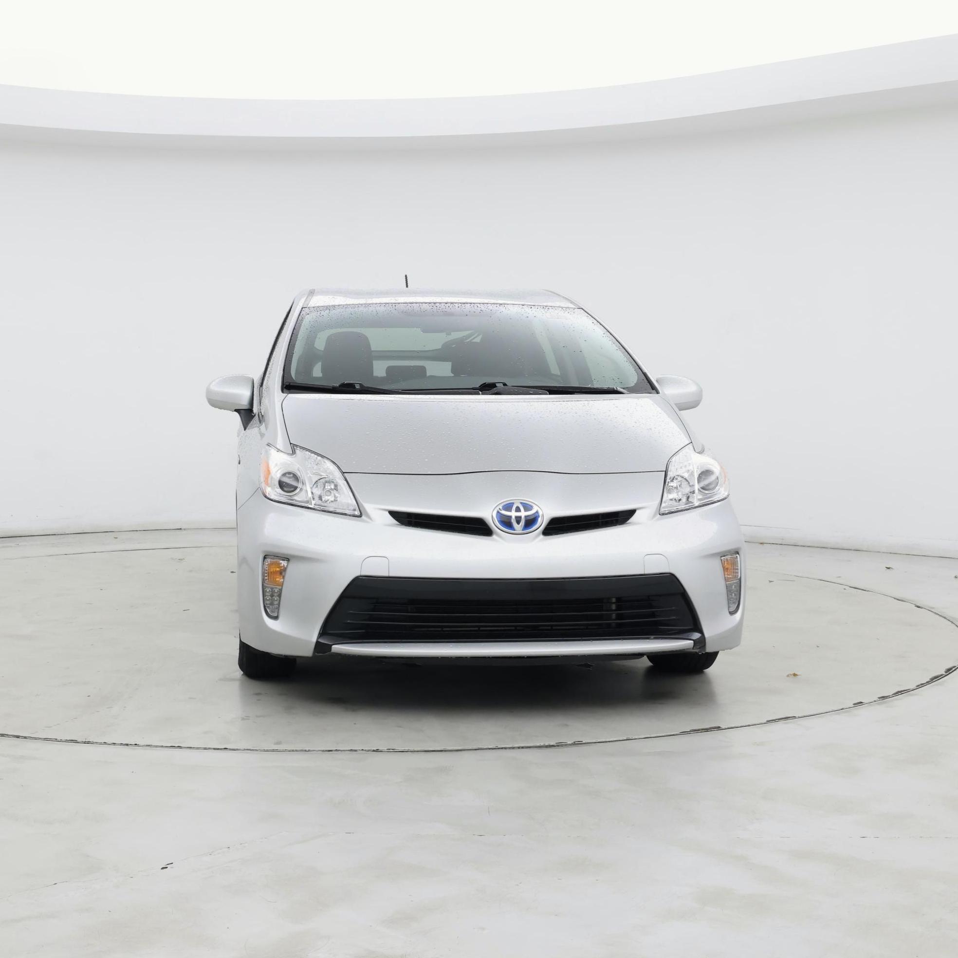 Thumbnail: 2013 Toyota Prius - 5