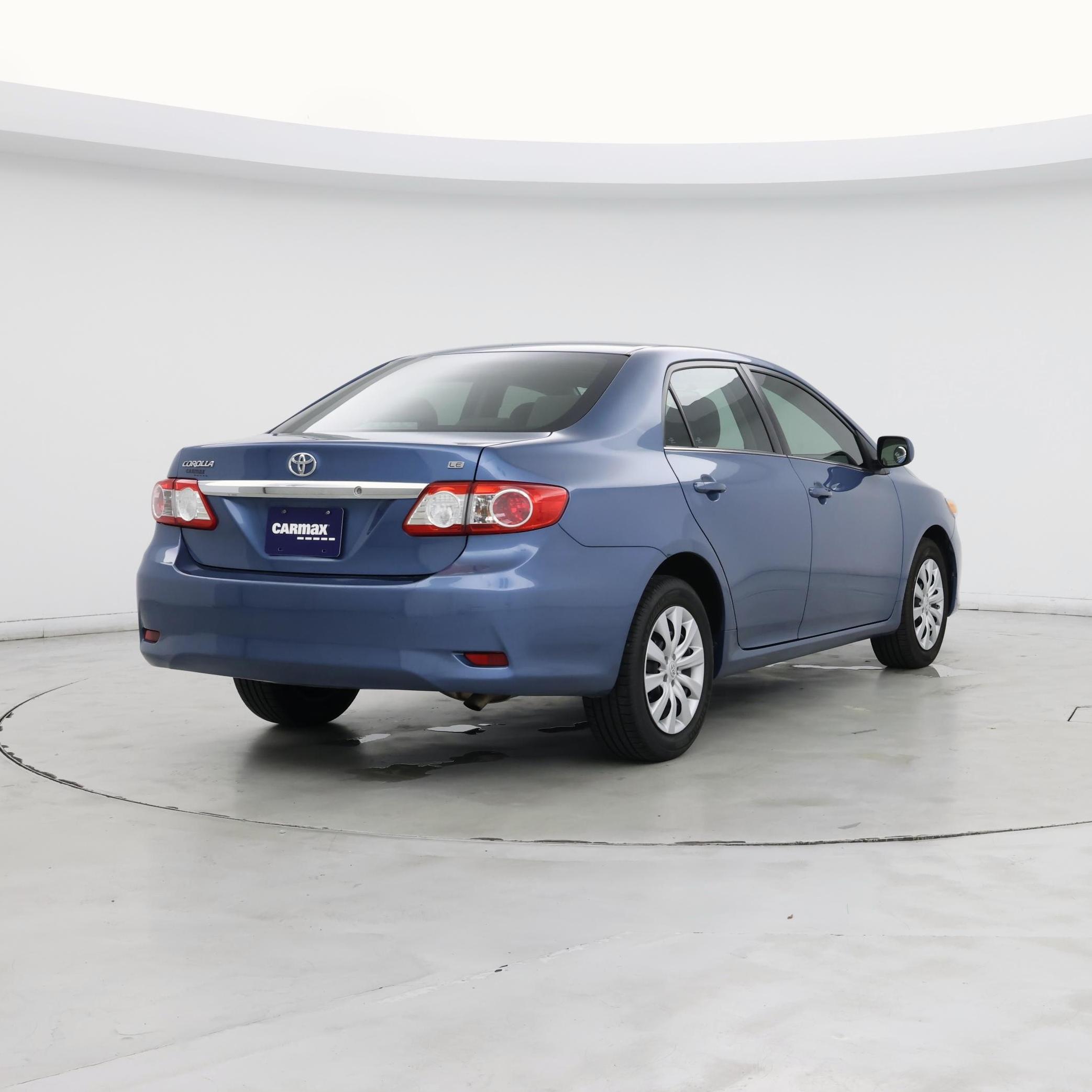 Thumbnail: 2013 Toyota Corolla - 8