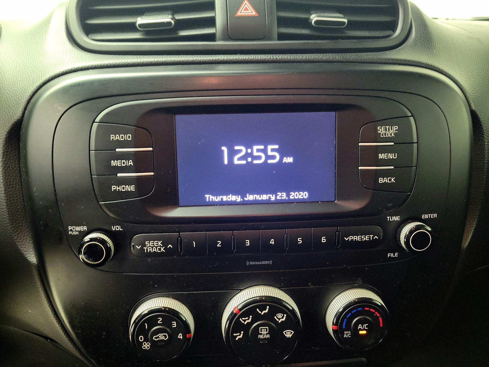 Thumbnail: 2018 Kia Soul - 14