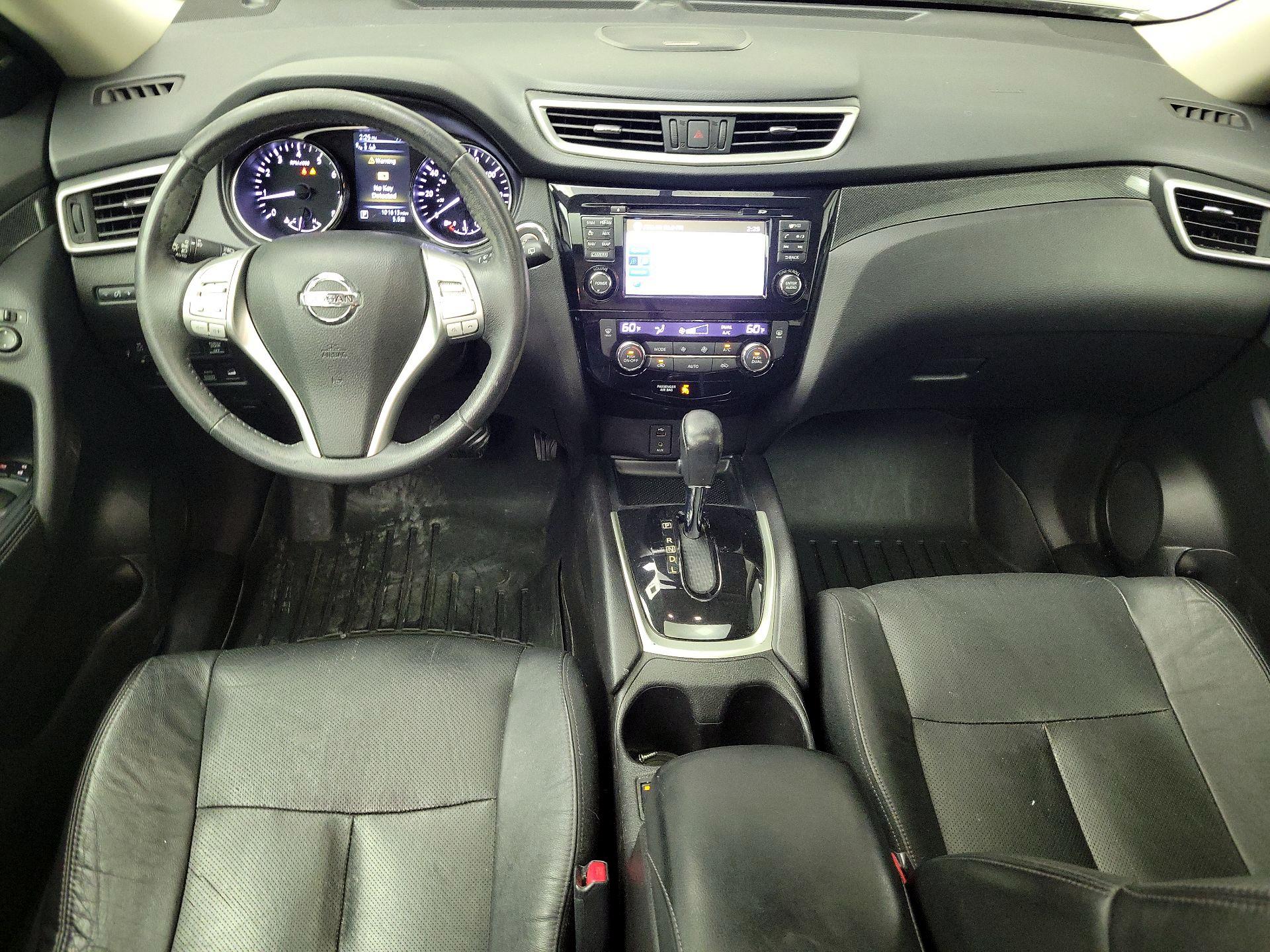 Thumbnail: 2015 Nissan Rogue - 9