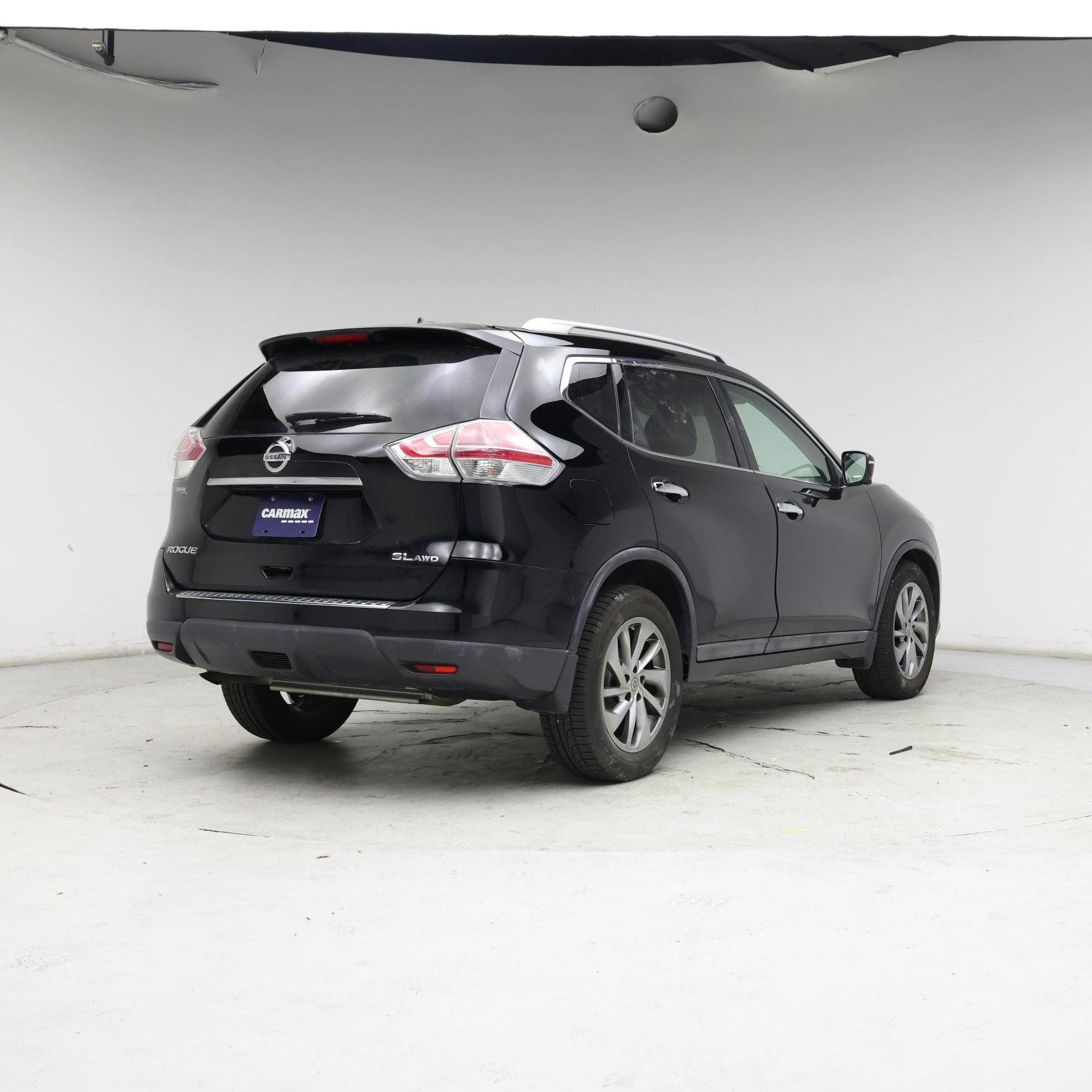 Thumbnail: 2015 Nissan Rogue - 8