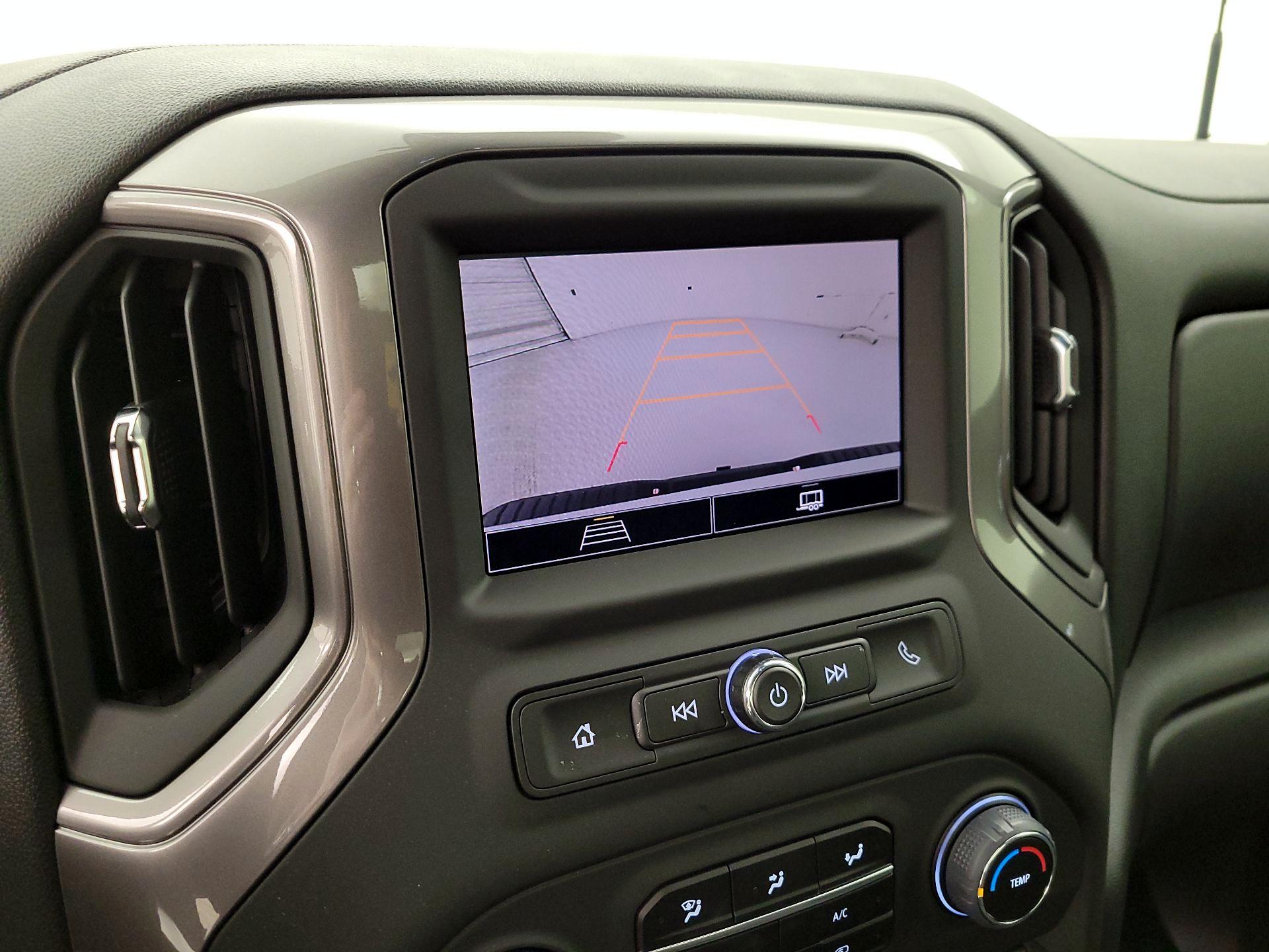 Thumbnail: 2025 Chevrolet Silverado 3500 - 14