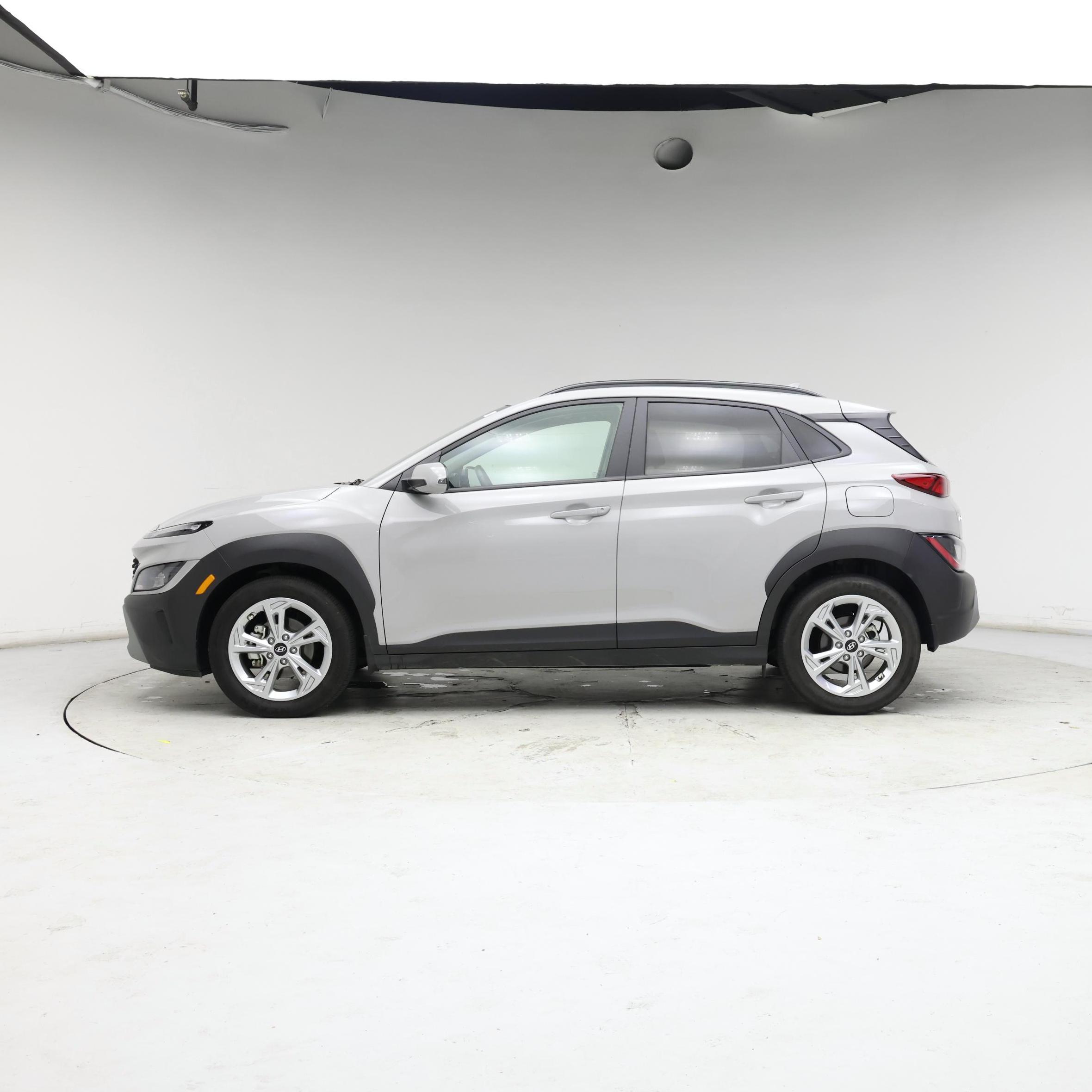 Thumbnail: 2023 Hyundai Kona - 3