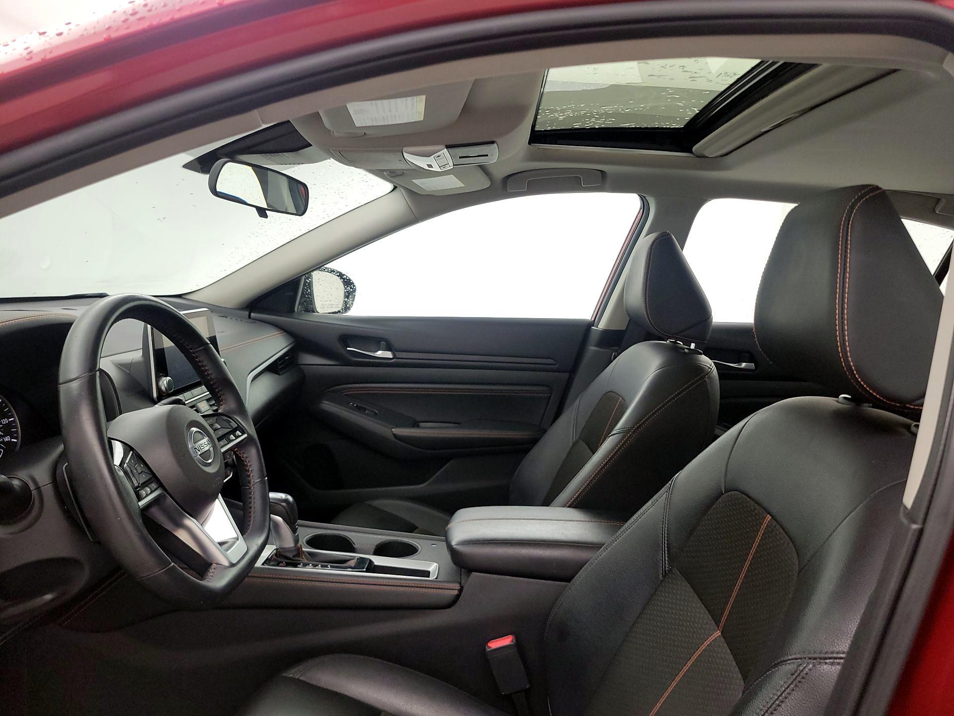 Thumbnail: 2020 Nissan Altima - 19